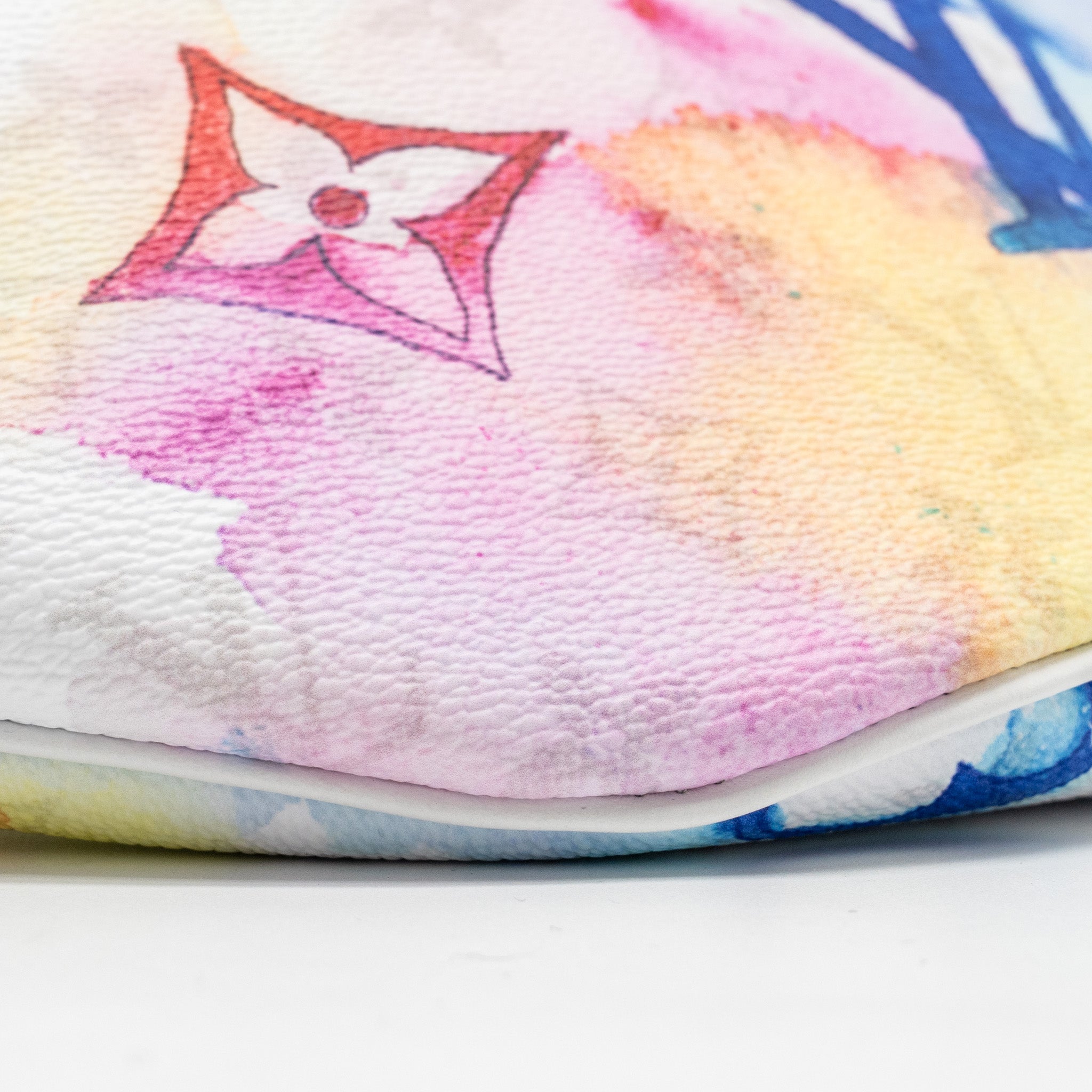 LOUIS VUITTON DISCOVERY BUM BAG MONOGRAM MULTICOLOUR CANVAS SHW