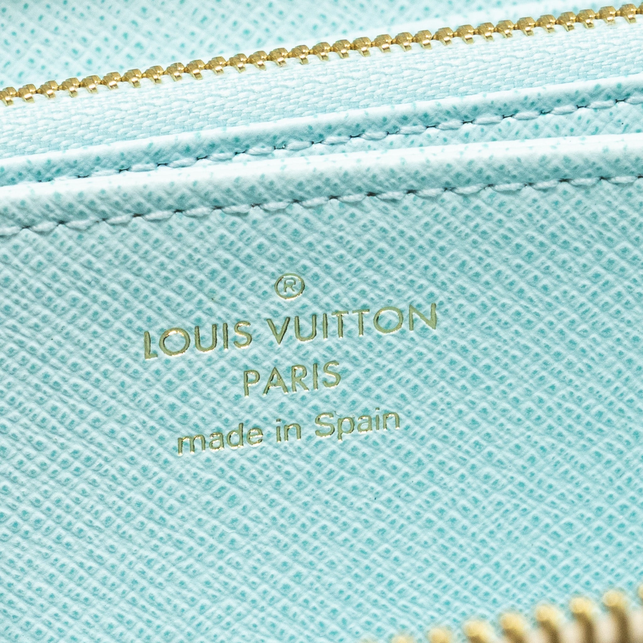 LOUIS VUITTON MONOGRAM GIANT BY THE POOL ZIP WALLET MULTICOLOUR BLUE GHW