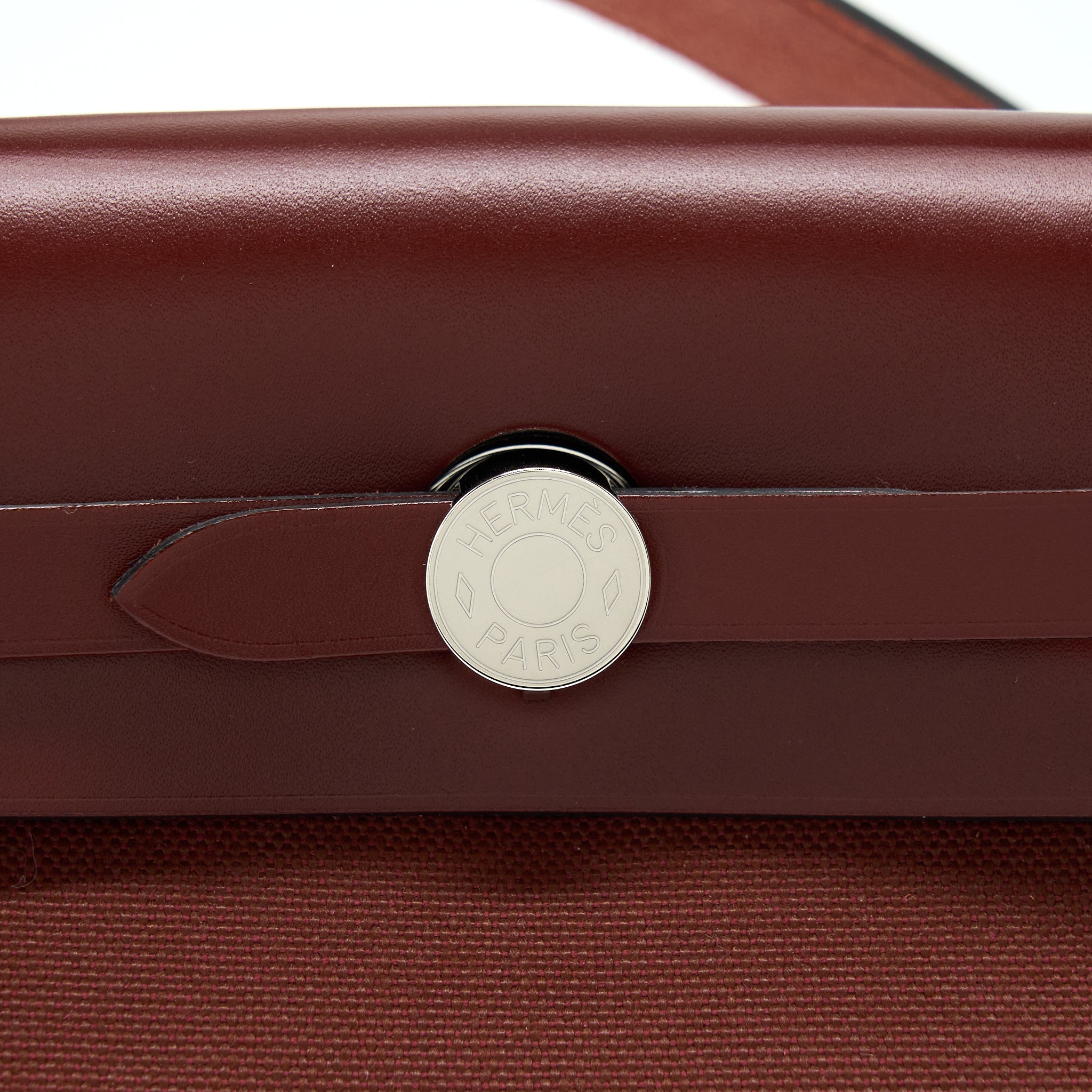 HERMES HERBAG ZIP 31 BAG CANVAS ROUGE H SHW