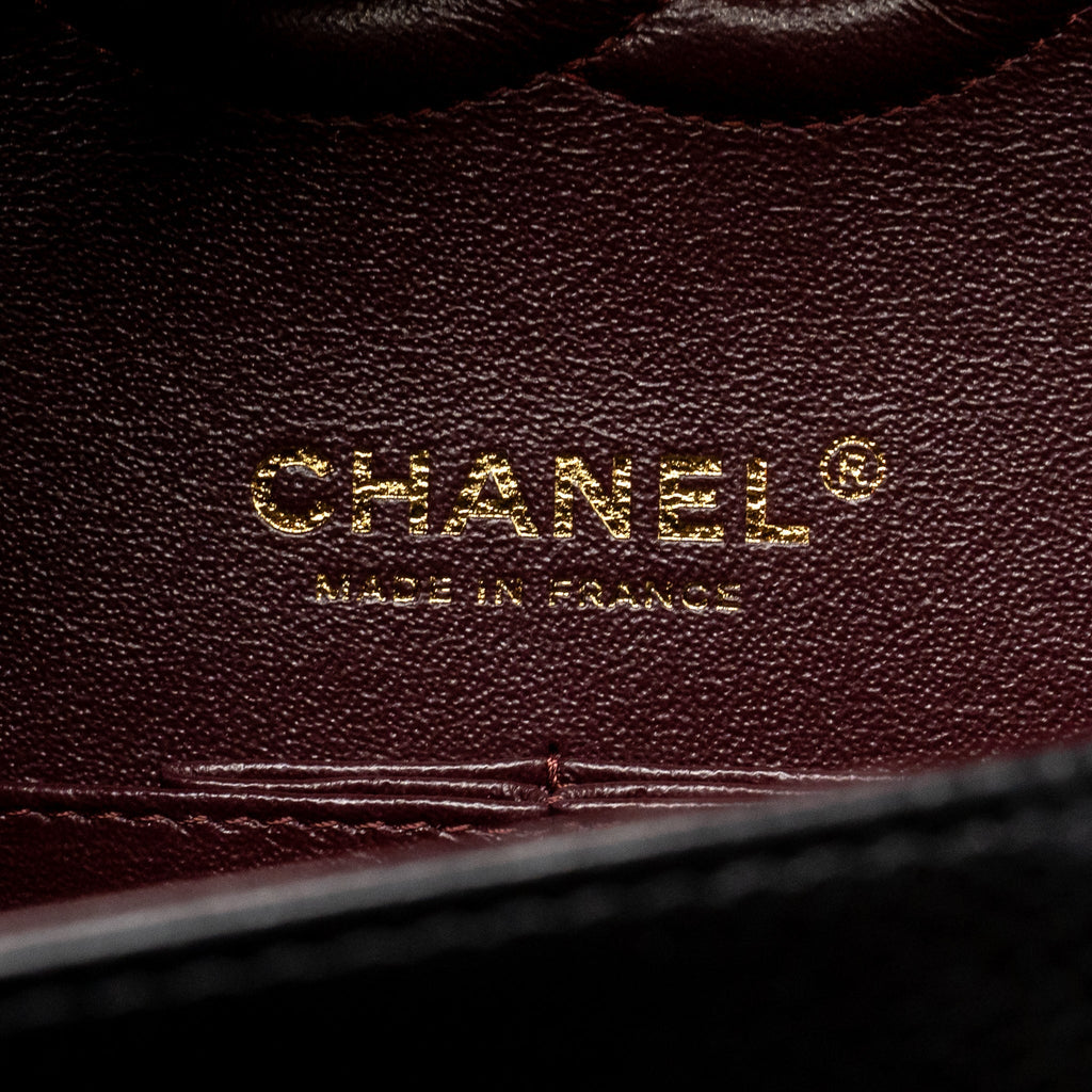 CHANEL MEDIUM CLASSIC DOUBLE FLAP BAG CAVIAR BLACK GHW (MICROCHIP)