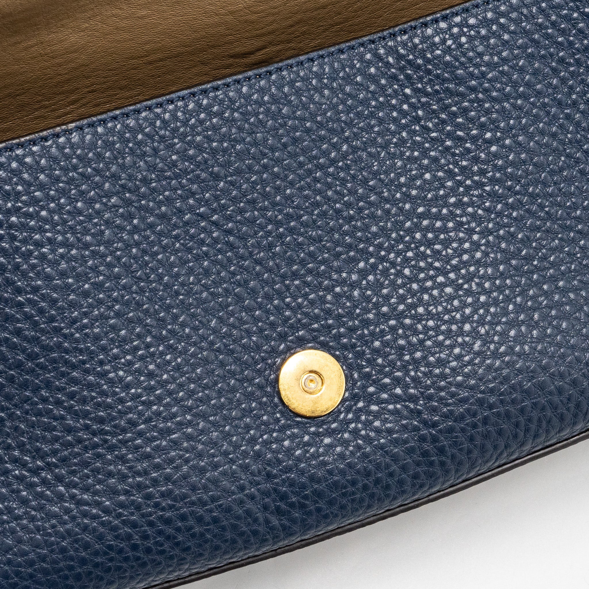 FENDI BAGUETTE BAG GRAINED CALFSKIN DARK BLUE GHW