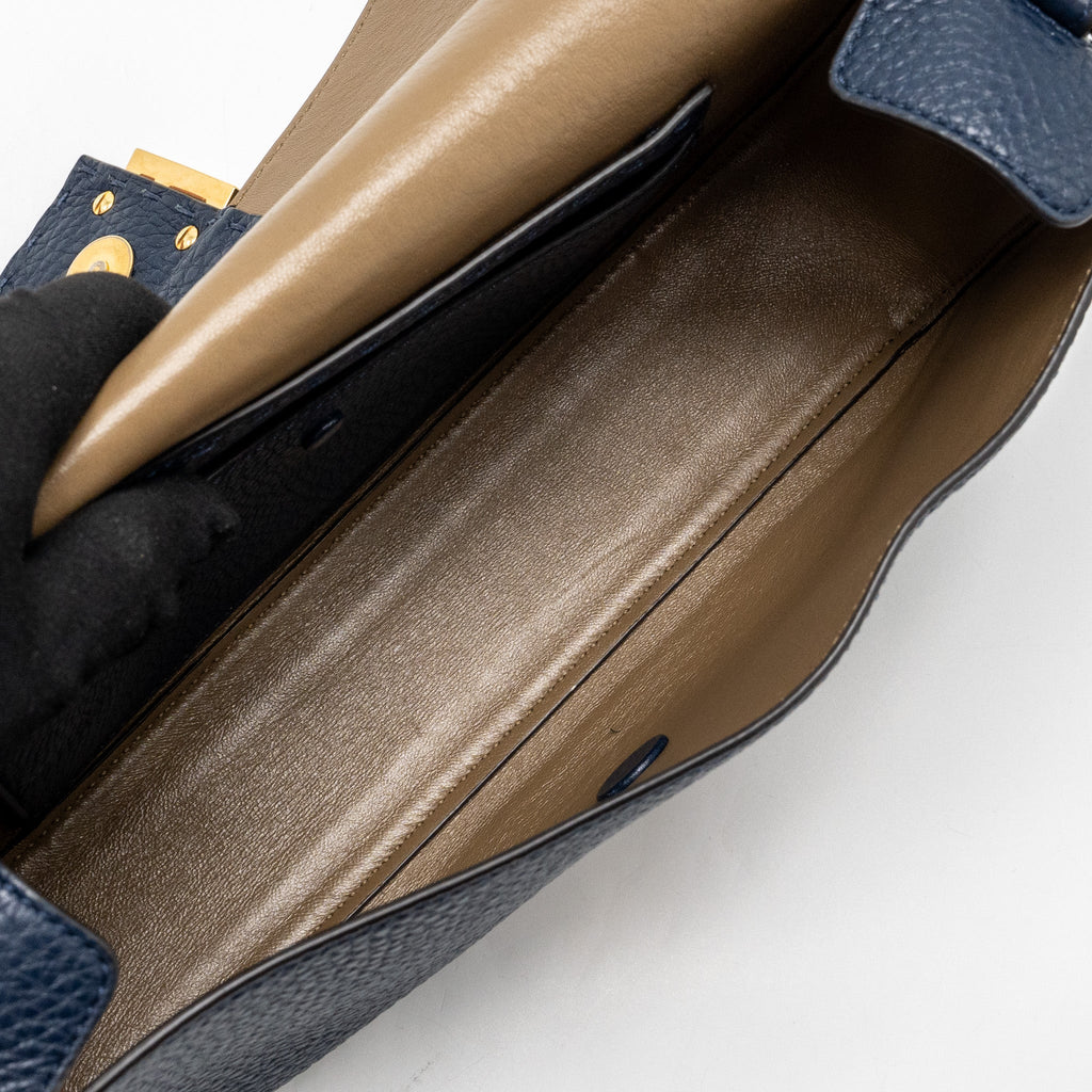 FENDI BAGUETTE BAG GRAINED CALFSKIN DARK BLUE GHW