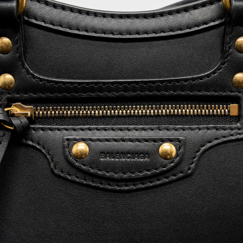 BALENCIAGA NEO CLASSIC MINI HANDBAG SMOOTH CALFSKIN BLACK GHW