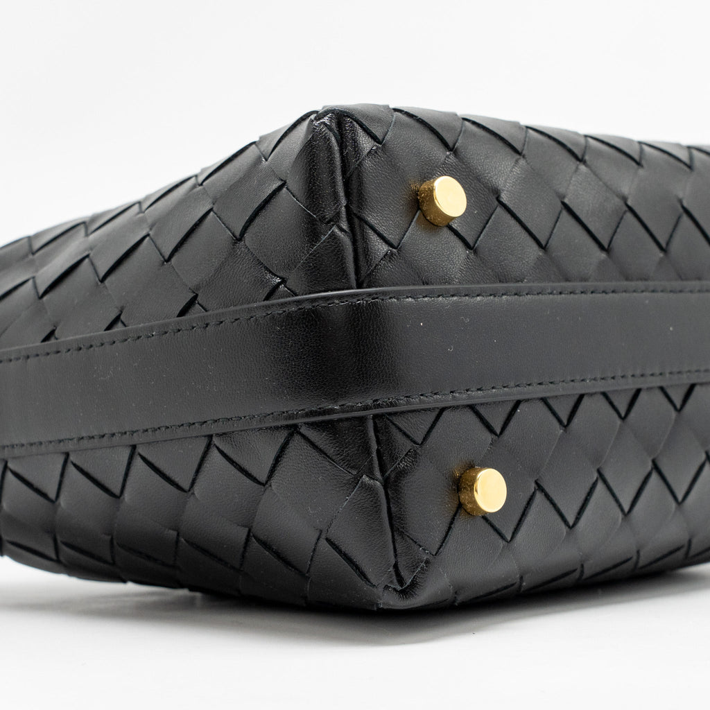 BOTTEGA VENETA MINI WALLACE SHOULDER BAG CALFSKIN BLACK GHW