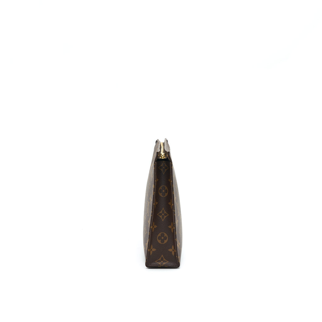 LOUIS VUITTON TOILETRY 26 IN MONOGRAM