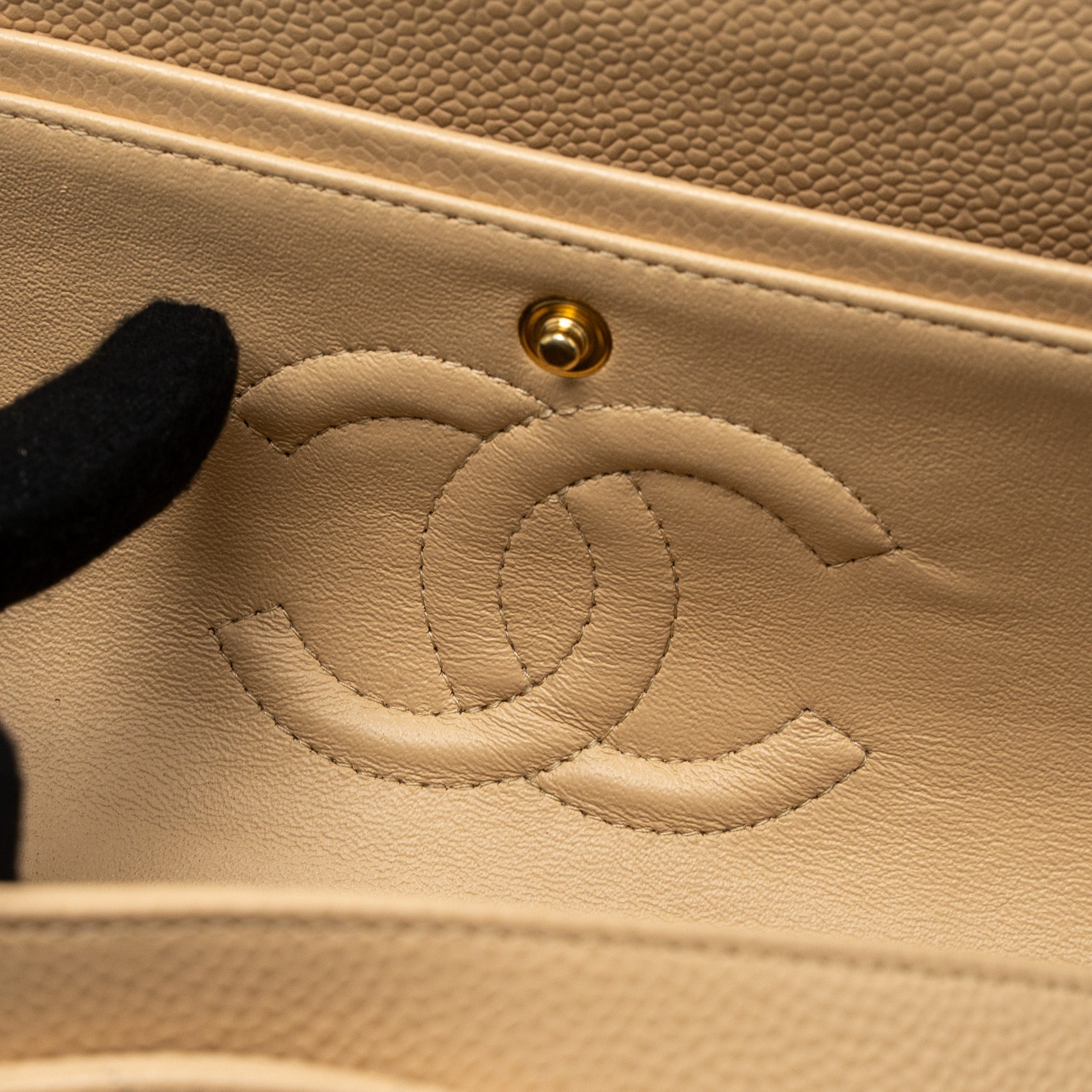 CHANEL MEDIUM CLASSIC DOUBLE FLAP BAG CAVIAR BEIGE GHW