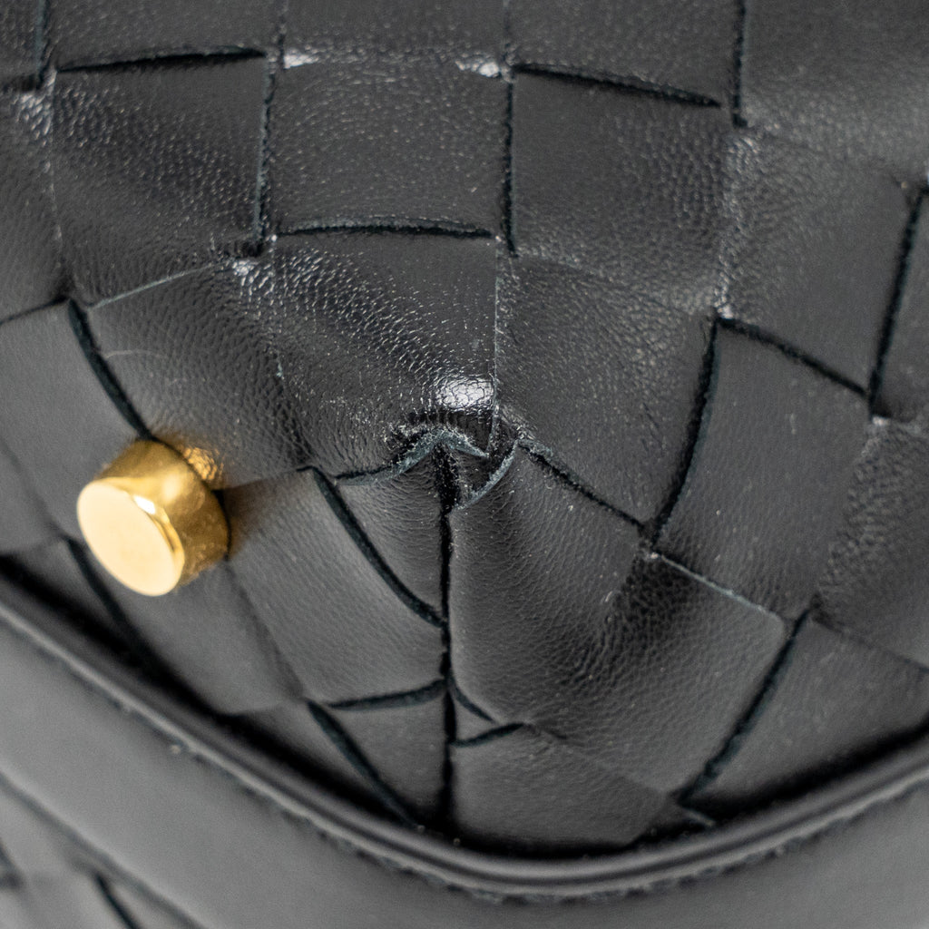 BOTTEGA VENETA MINI WALLACE SHOULDER BAG CALFSKIN BLACK GHW
