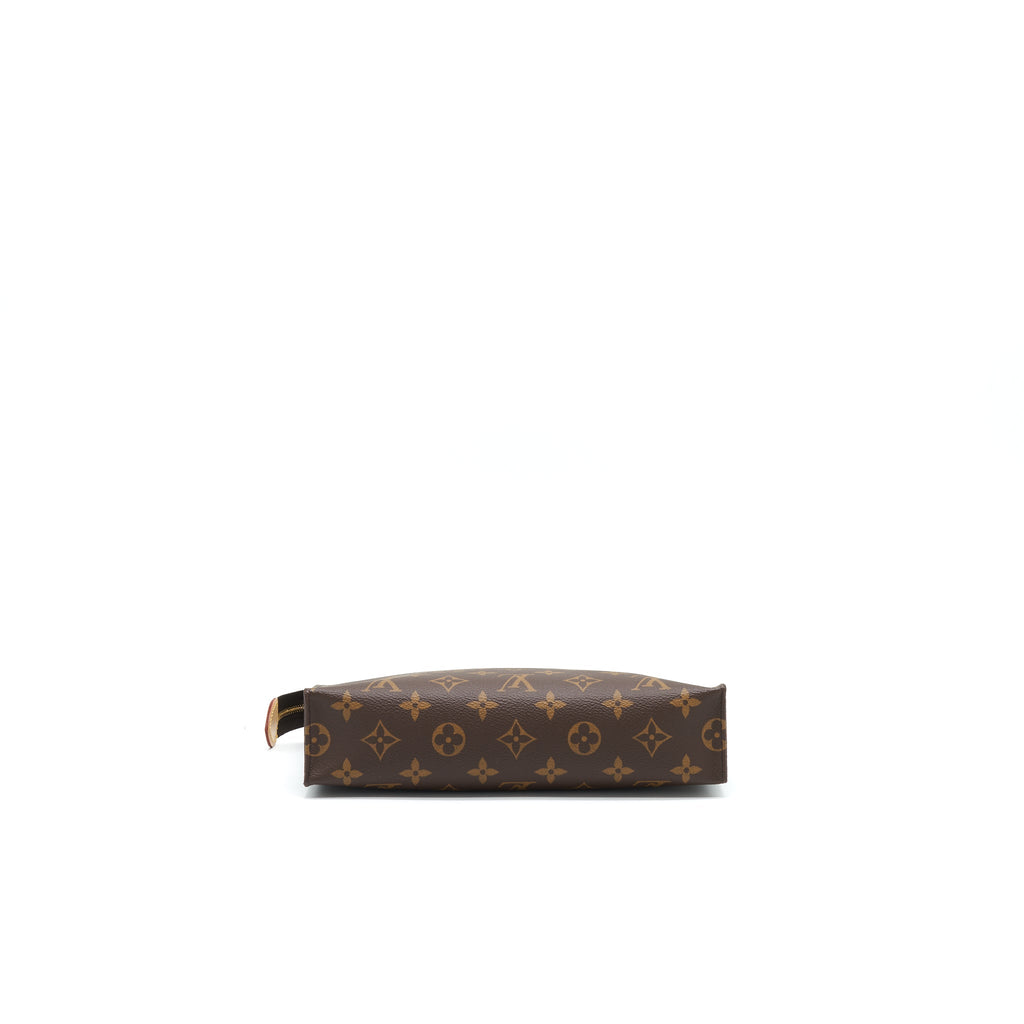 LOUIS VUITTON TOILETRY 26 IN MONOGRAM