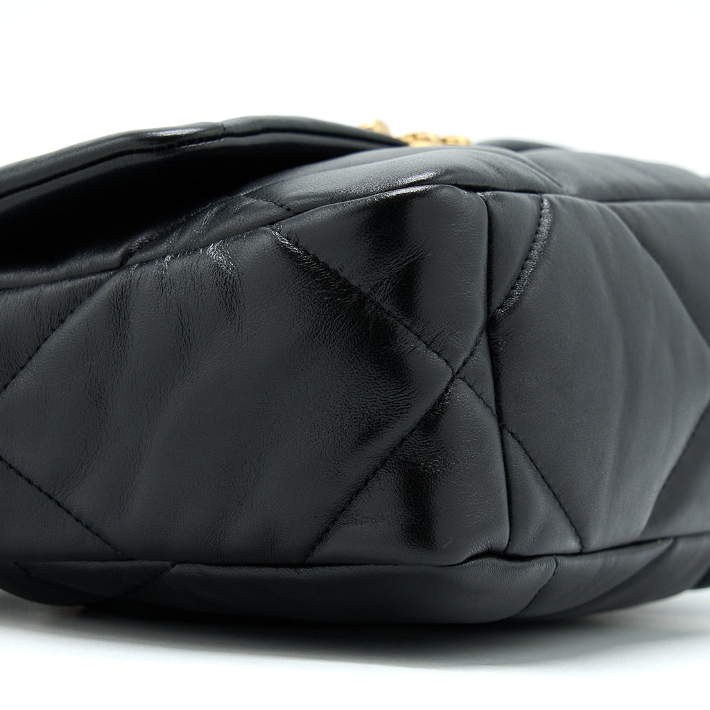 CHANEL SMALL 19 BAG LAMBSKIN BLACK MULTICOLOUR HARDWARE (MICROCHIP)