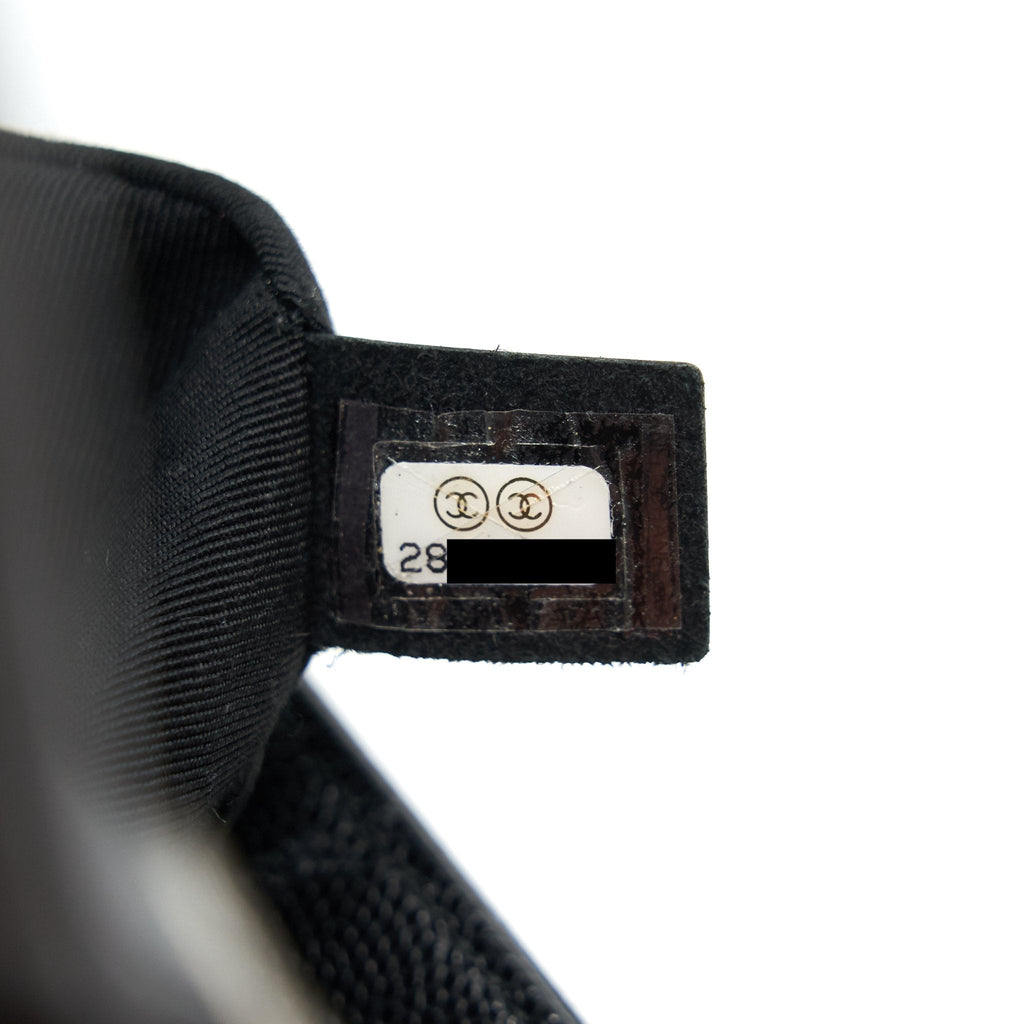 CHANEL MEDIUM BOY CHANEL BAG CAVIAR BLACK RUTHENIUM HARDWARE