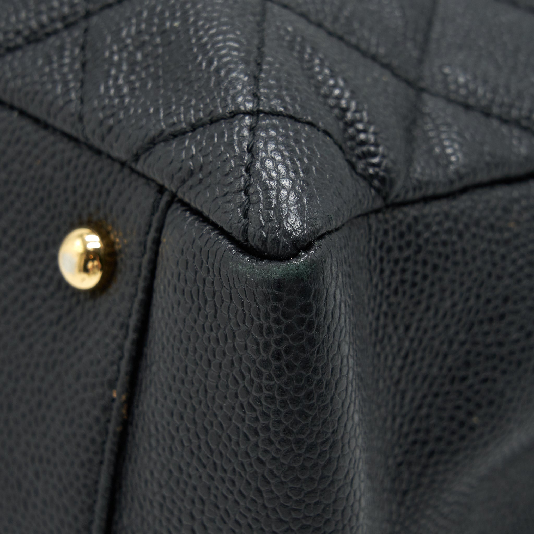 CHANEL GRAND SHOPPING TOTE CAVIAR GHW
