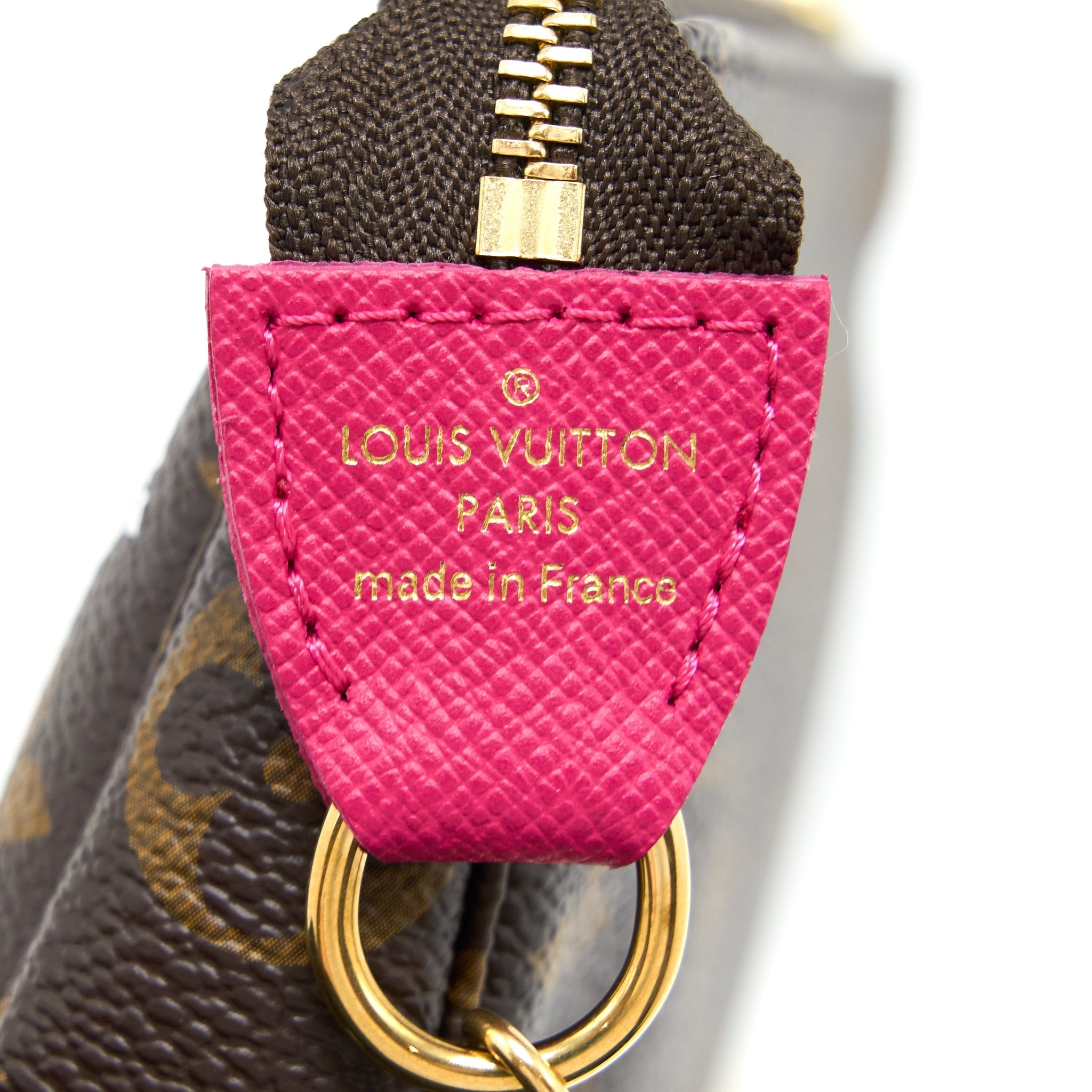 LOUIS VUITTON 2019 LIMITED MINI POCHETTE ACCESSORIES MONOGRAM CANVAS GHW
