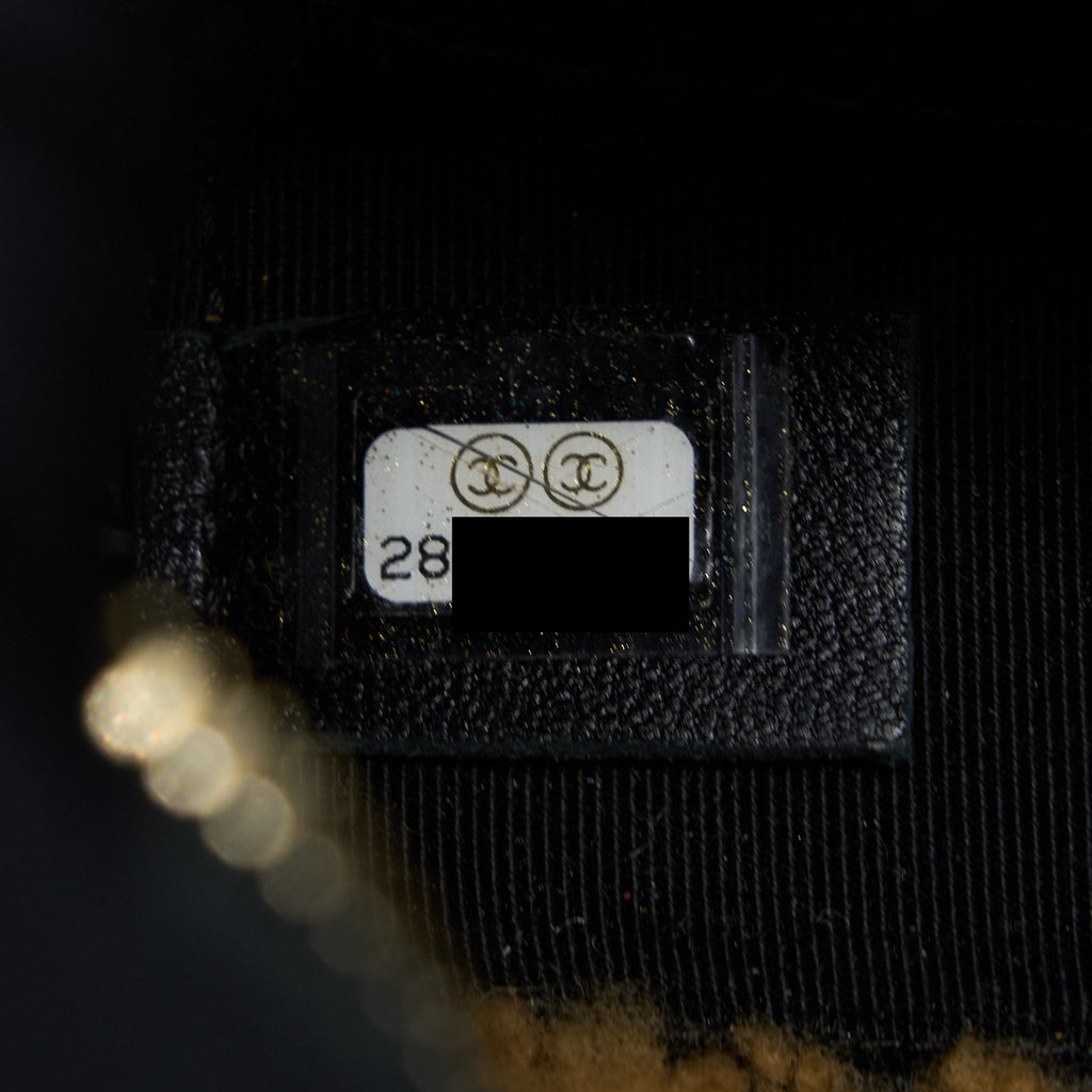 CHANEL CC MANIA WAIST BAG SHEARLING AND SHINY CRUMPLED SHEEPSKIN