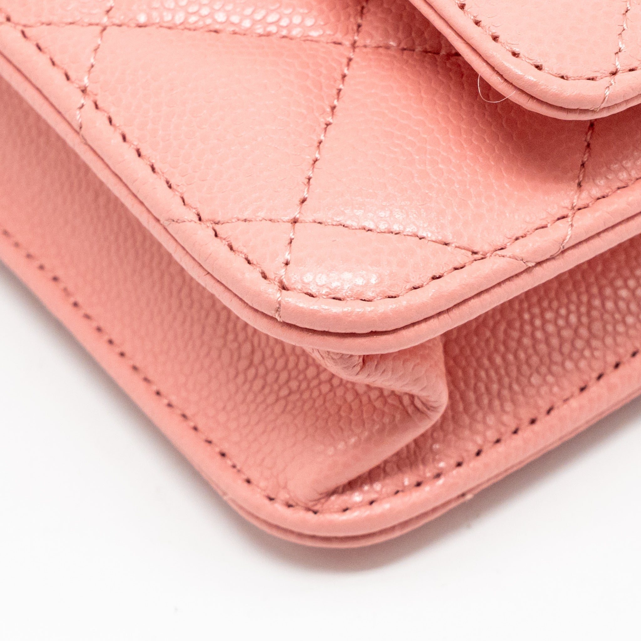 CHANEL CLASSIC WALLET ON CHAIN CAVIAR PINK LGHW (MICROCHIP)