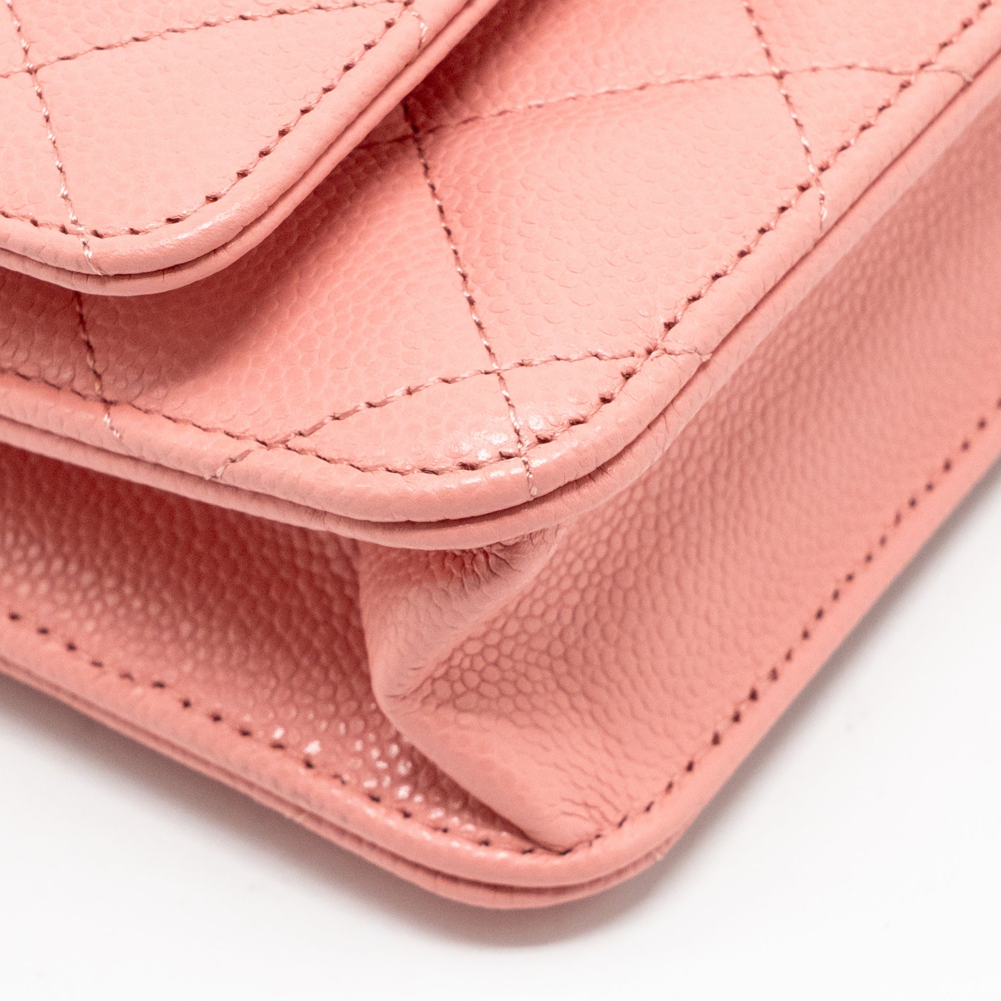 CHANEL CLASSIC WALLET ON CHAIN CAVIAR PINK LGHW (MICROCHIP)