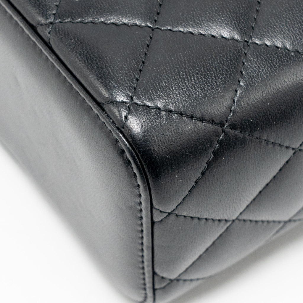 CHANEL PEARL CRUSH LONG VANITY WITH CHAIN LAMBSKIN BLACK GHW