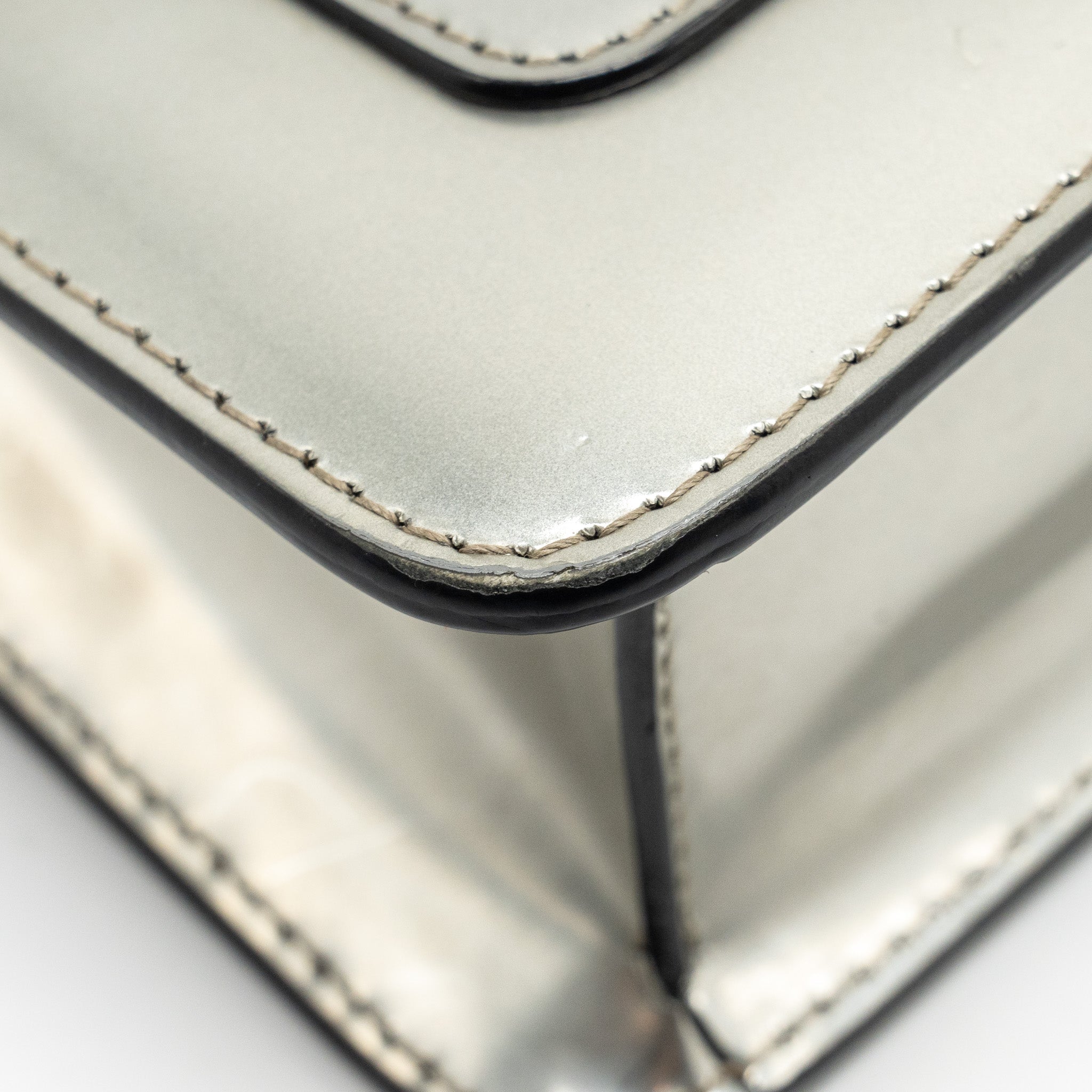 BVLGARI SERPENTI FOREVER SHOULDER BAG LEATHER SILVER LGHW