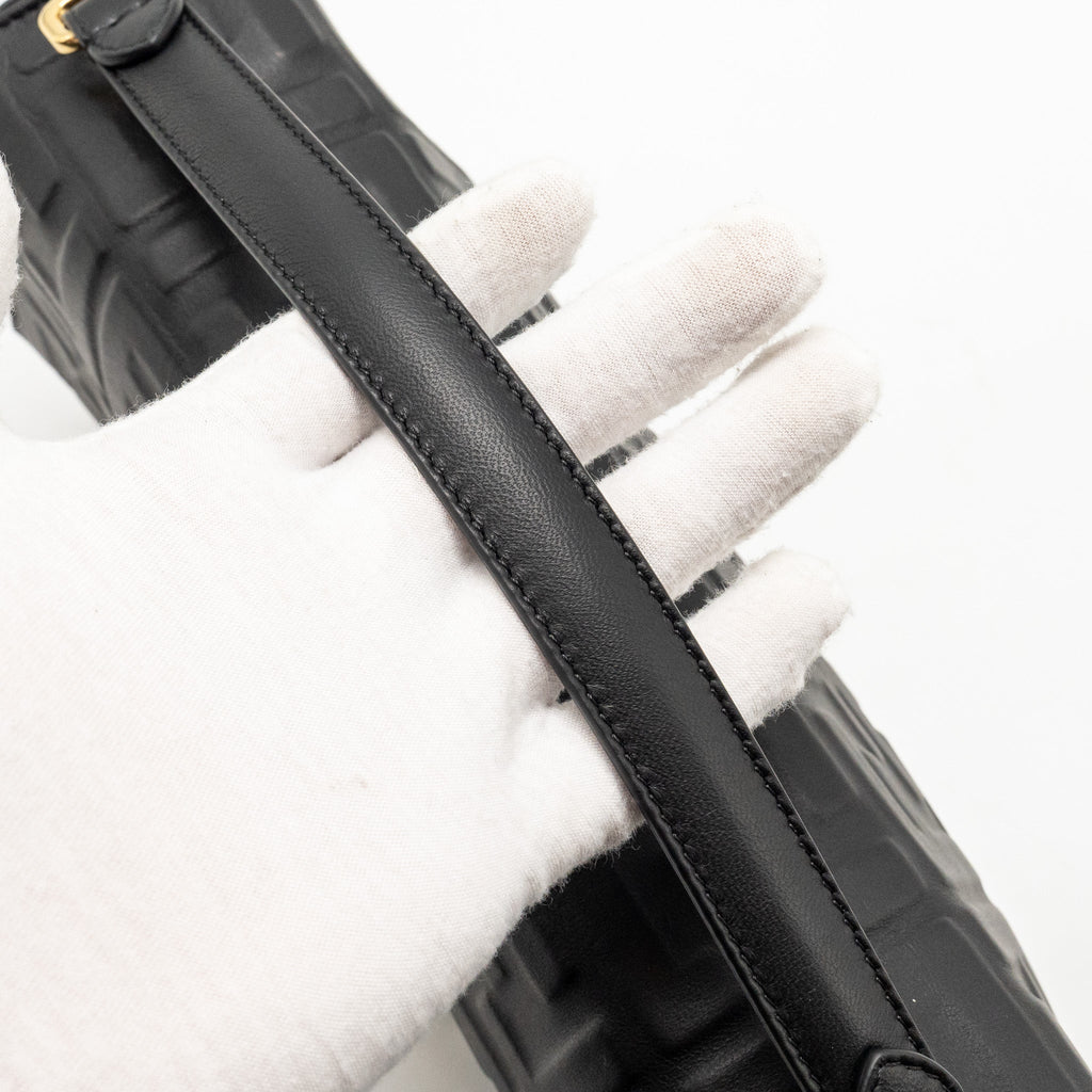 FENDI LARGE BAGUETTE BAG NAPPA BLACK GHW