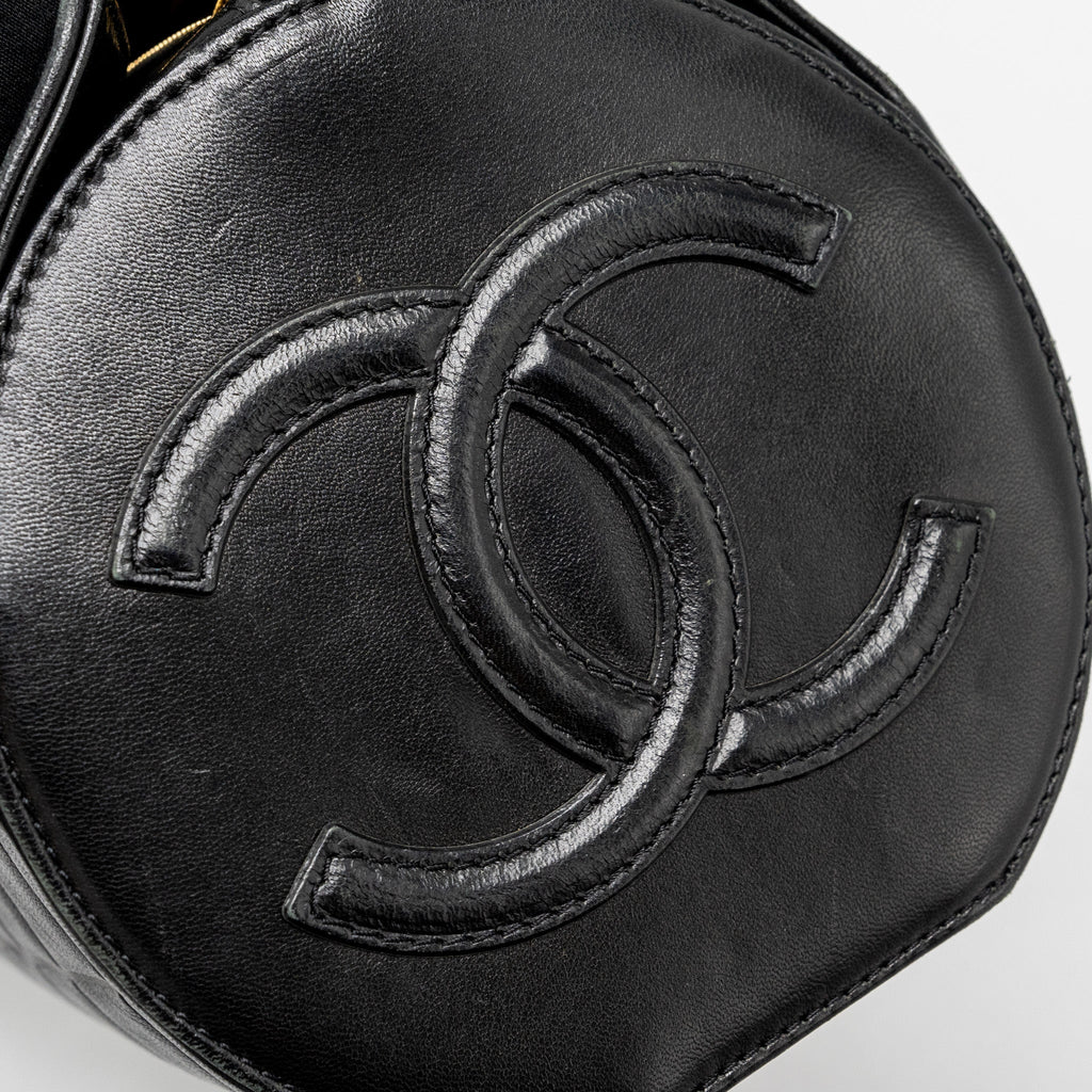 CHANEL VINTAGE CHOCOLATE BAR BARREL HANDBAG LAMBSKIN BLACK GHW