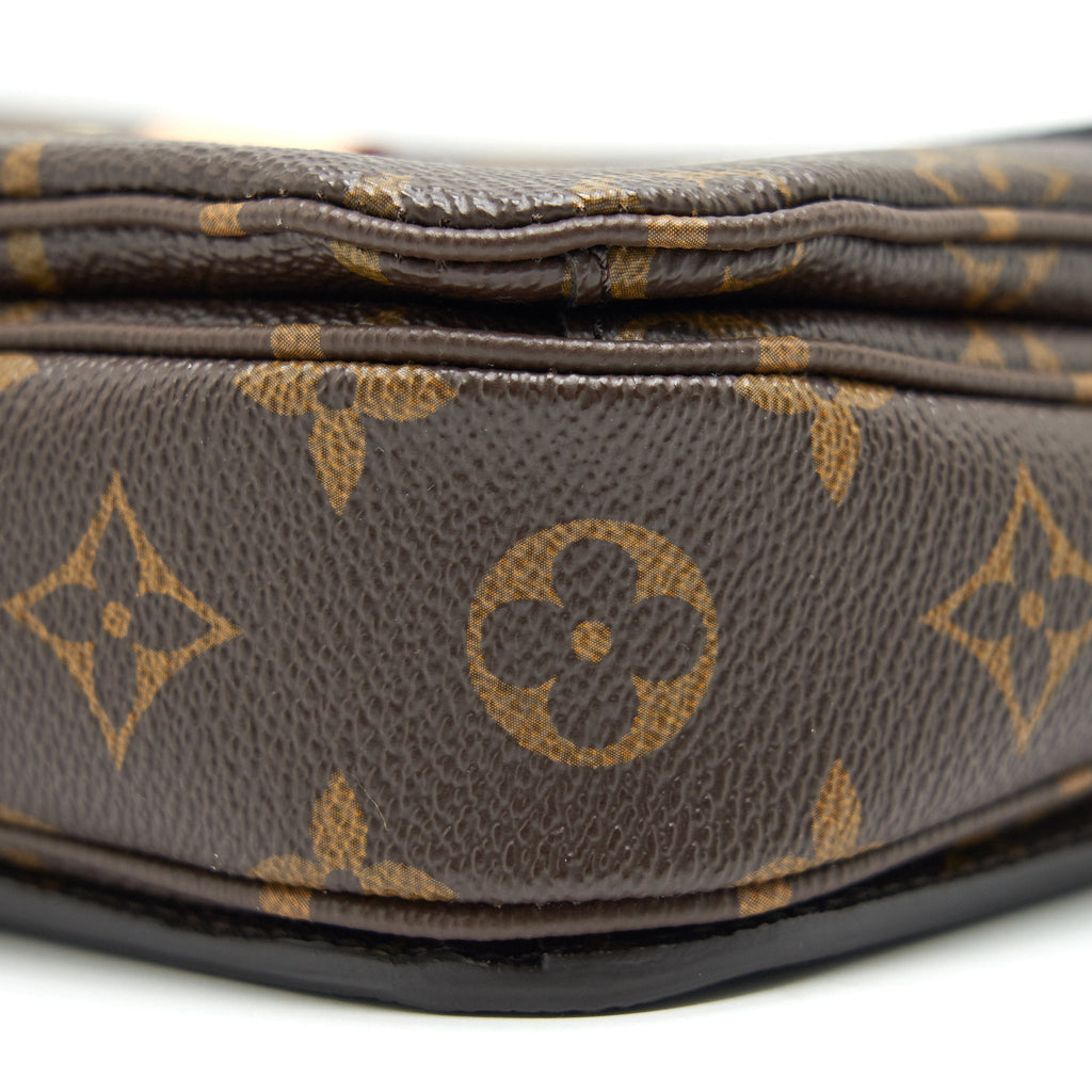LOUIS VUITTON POCHETTE METIS MONOGRAM