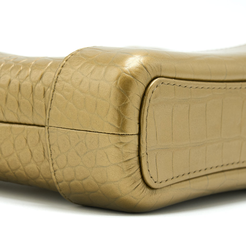 CHANEL SMALL GABRIELLE HOBO BAG CROCODILE EMBOSSED CALFSKIN GOLD MULTICOLOUR HARDWARE