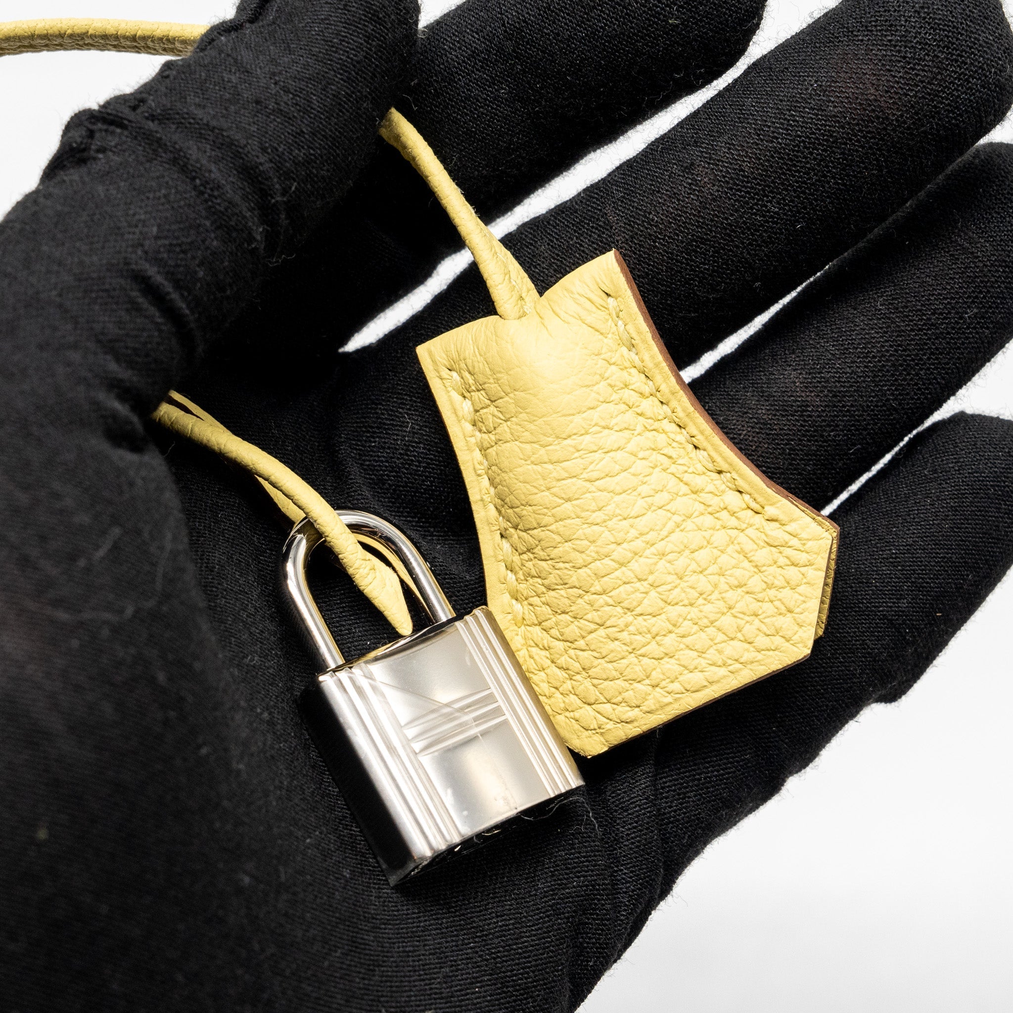 HERMES KELLY 25 TOGO 1Z JAUNE POUSSIN SHW