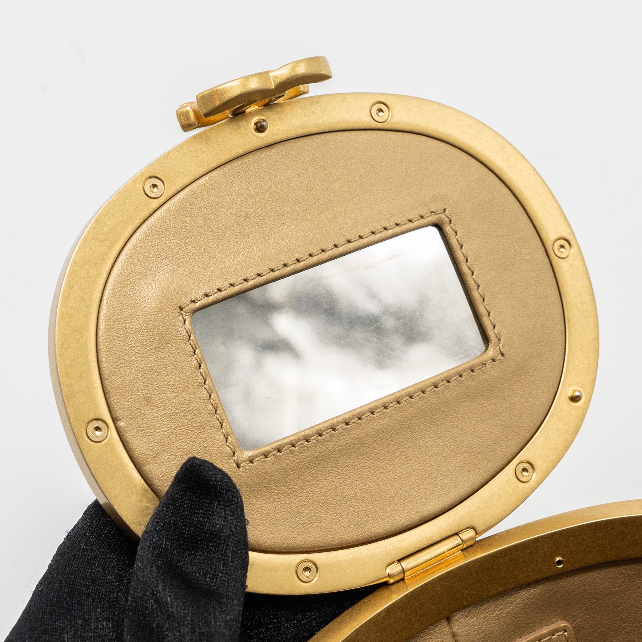 CHANEL 21A VANITY WITH CHAIN LAMBSKIN BLACK GHW (MICROCHIP)