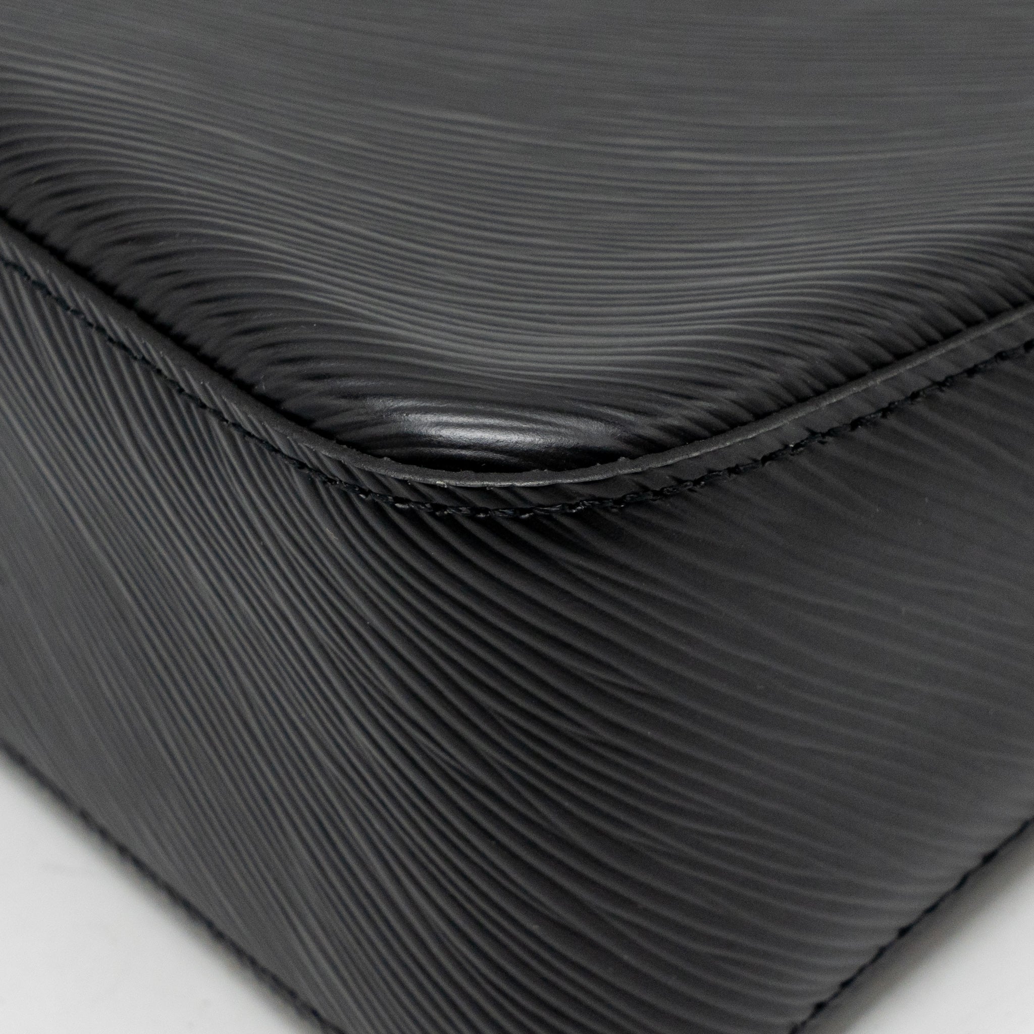 LOUIS VUITTON MARELLE BAG EPI LEATHER BLACK SHW