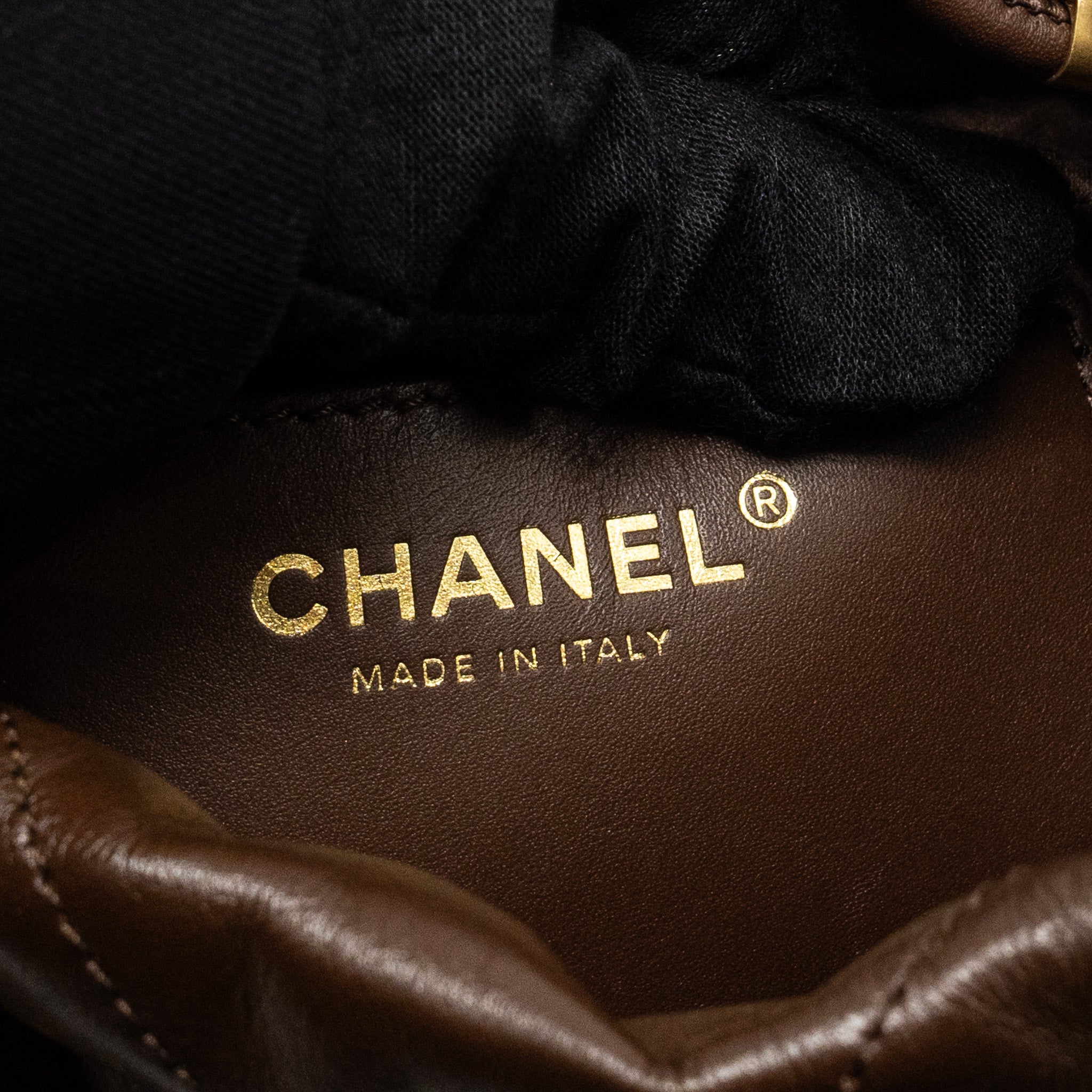 CHANEL MINI 22 BAG SHINY CALFSKIN CHOCOLATE GHW (MICROCHIP)