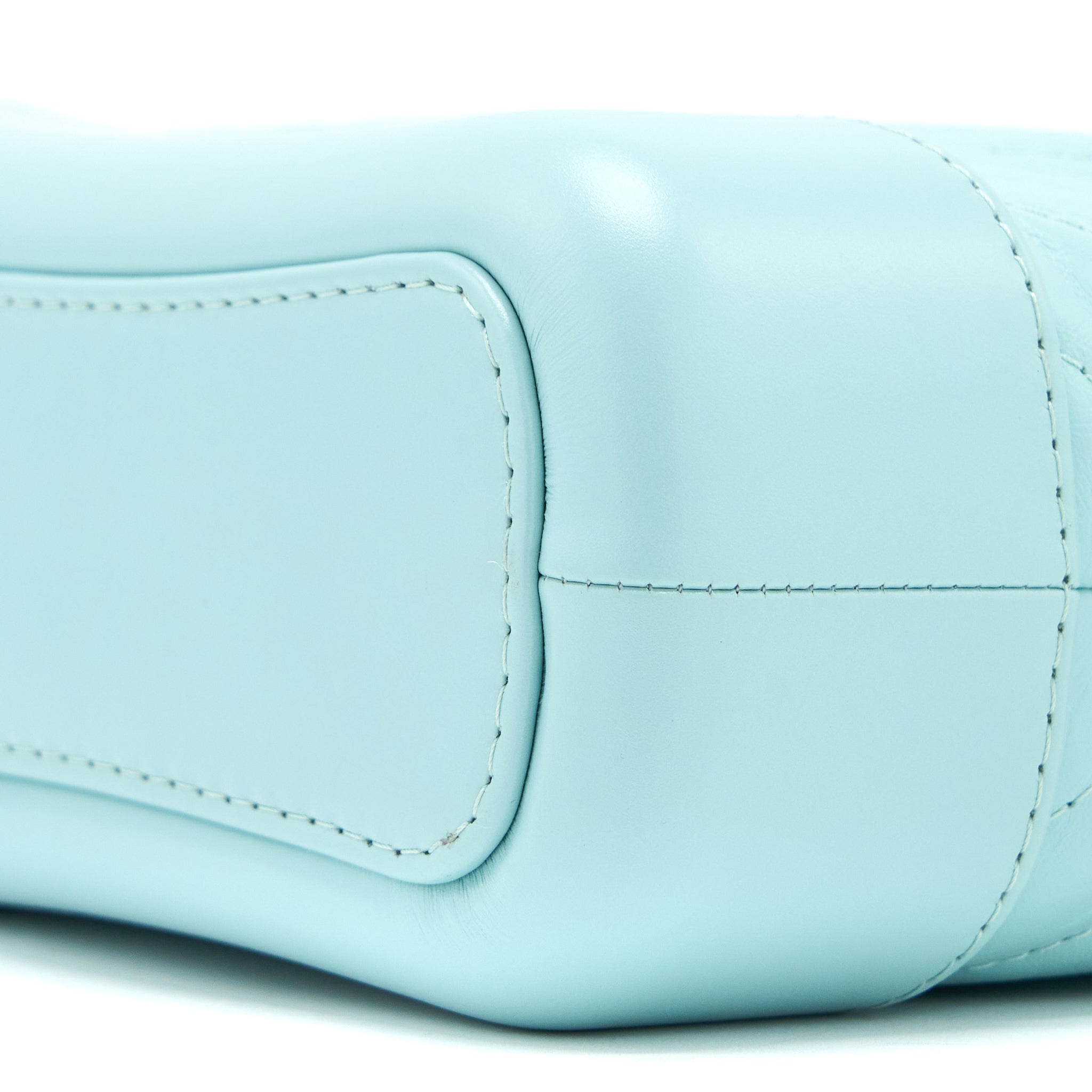 CHANEL SMALL GABRIELLE CHEVRON CALFSKIN LIGHT BLUE MULTICOLOUR HARDWARE