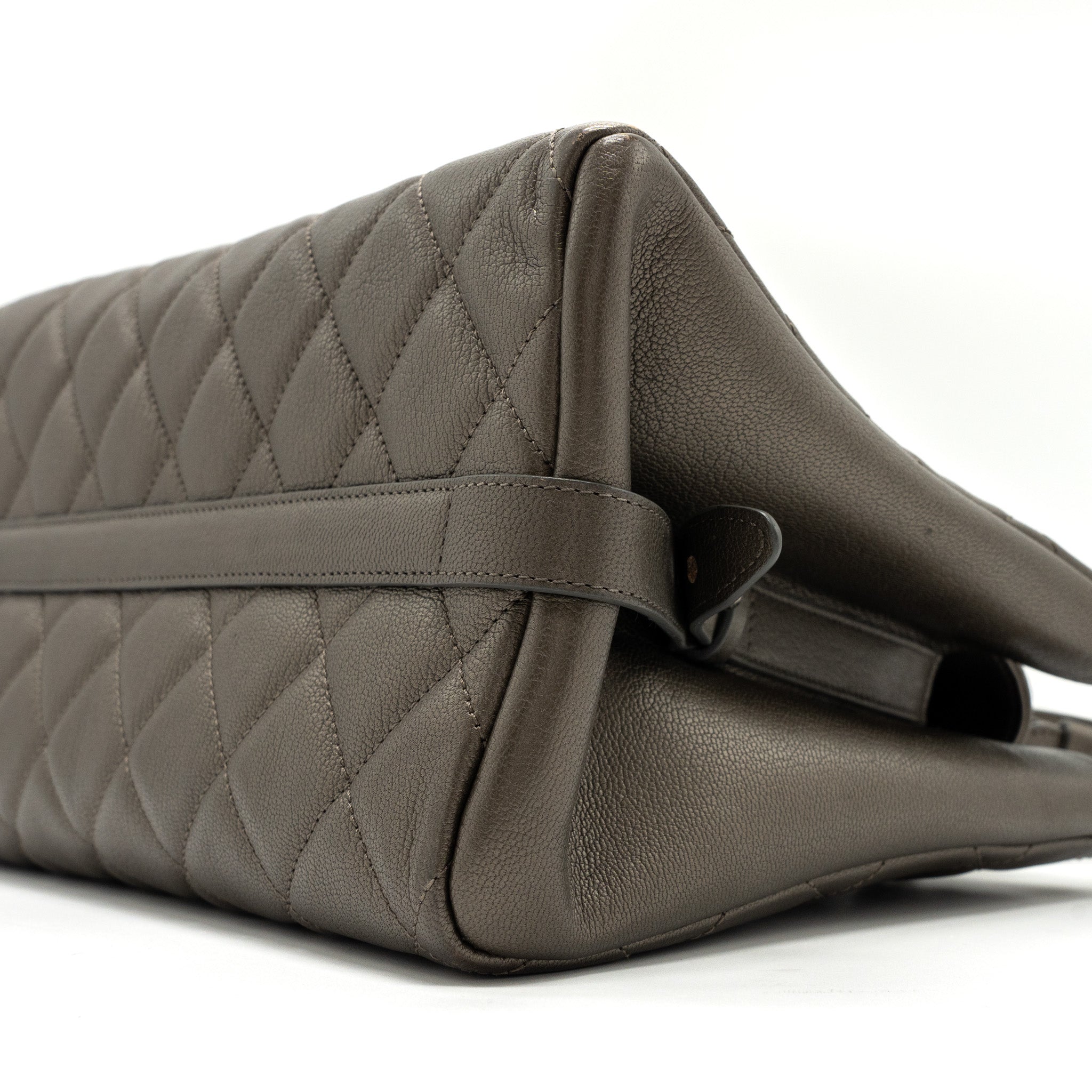 CHANEL QUILTED TOTE BAG GOATSKIN SILVER RUTHENIUM HARDWARE