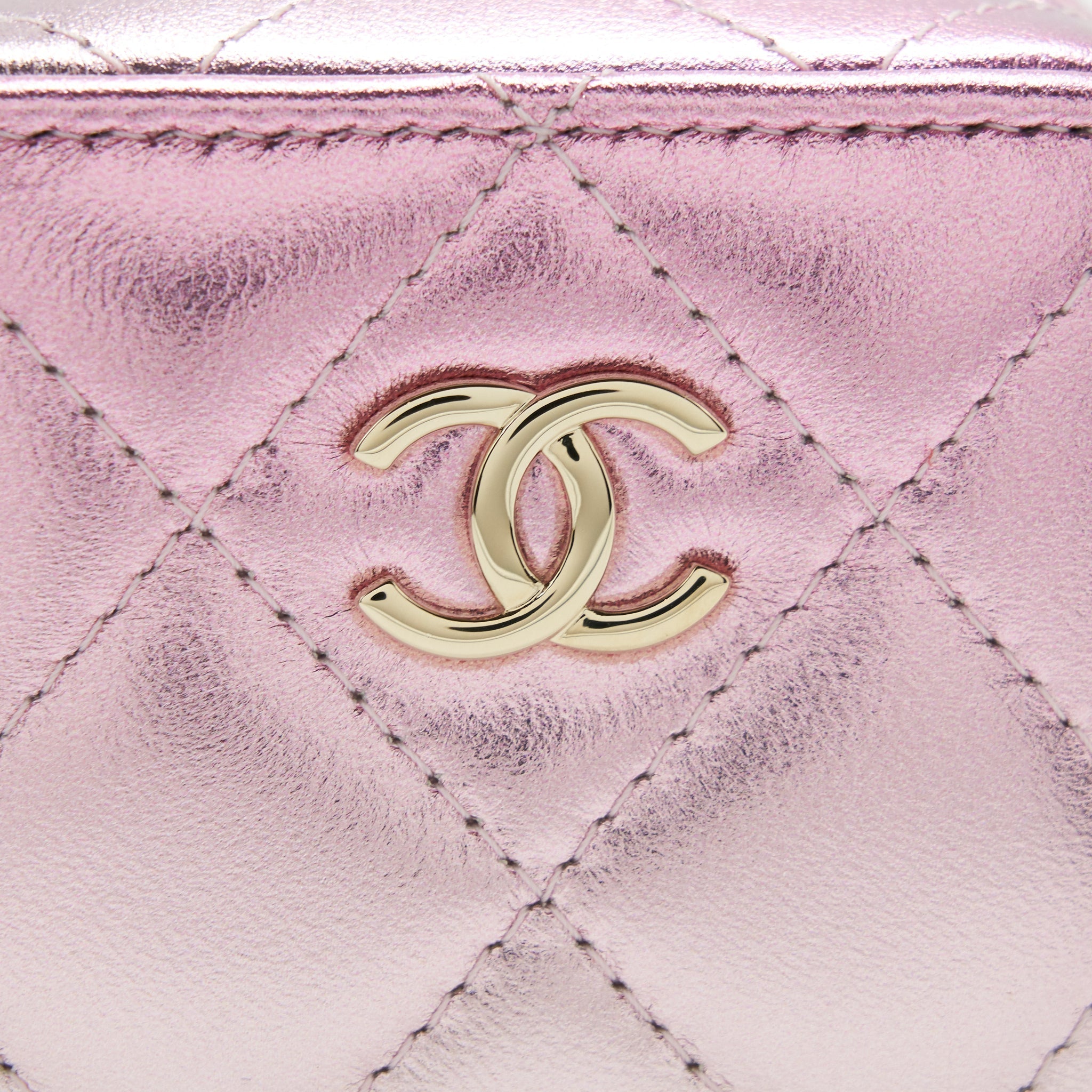 CHANEL MINI VANITY WITH GIANT CHAIN IRIDESCENT PINK LGHW
