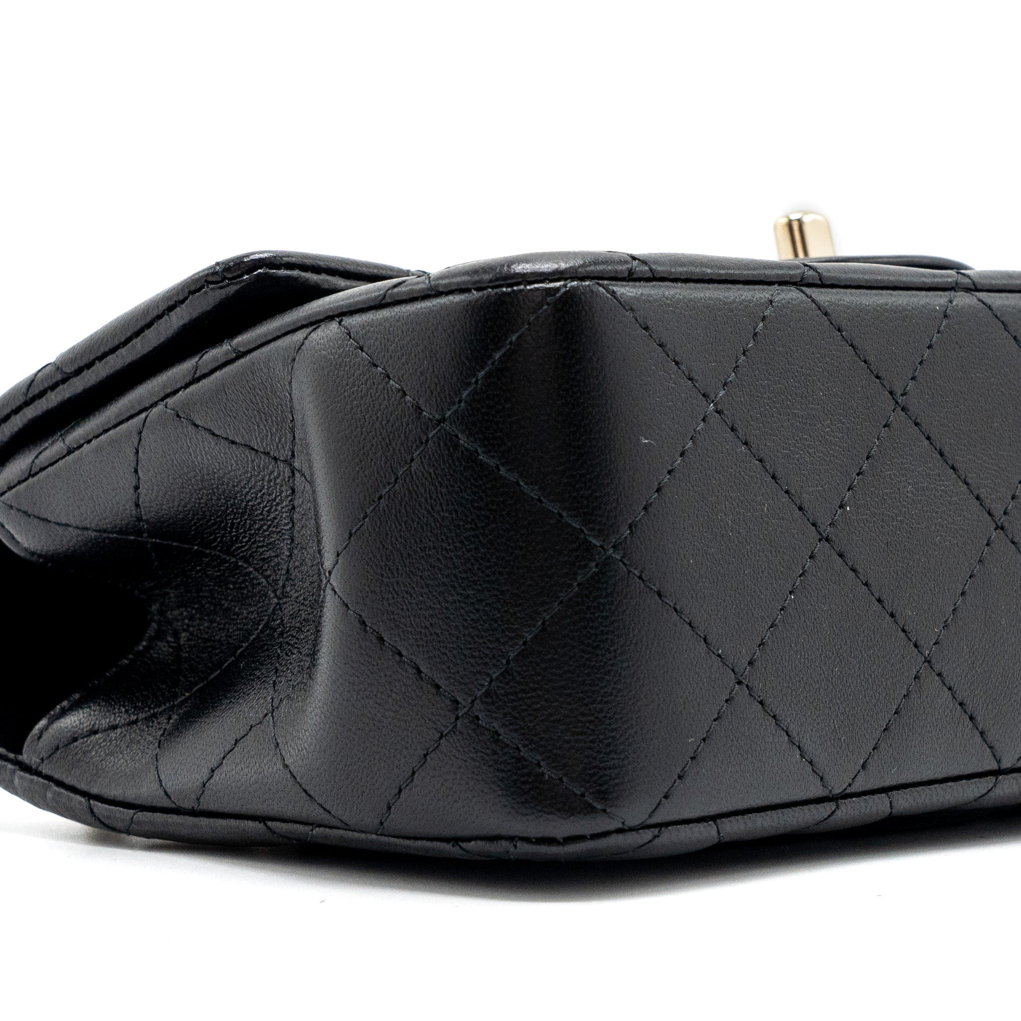 CHANEL TOP HANDLE MINI RECTANGULAR LAMBSKIN BLACK LGHW(MICROCHIP)