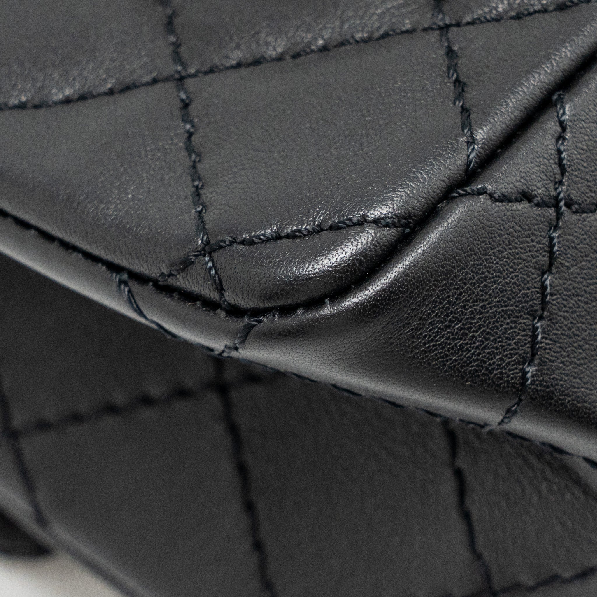 CHANEL MINI 2.55 REISSUE AGED CALFSKIN BLACK SHW (MICROCHIP)