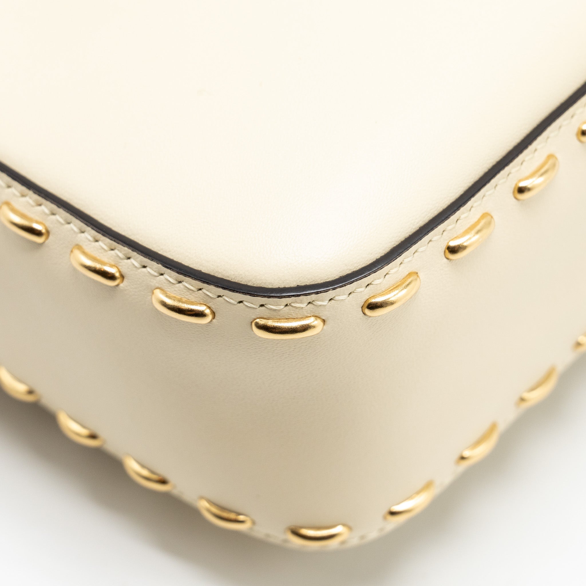 FENDI VITELLO KING METAL STITCH BAGUETTE LAMBSKIN WHITE GHW