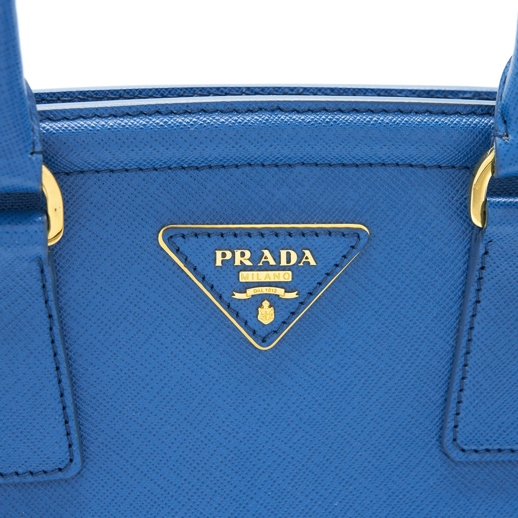PRADA SHOPPING SAFFIANO LUX COBALTO BAG IN BLUE