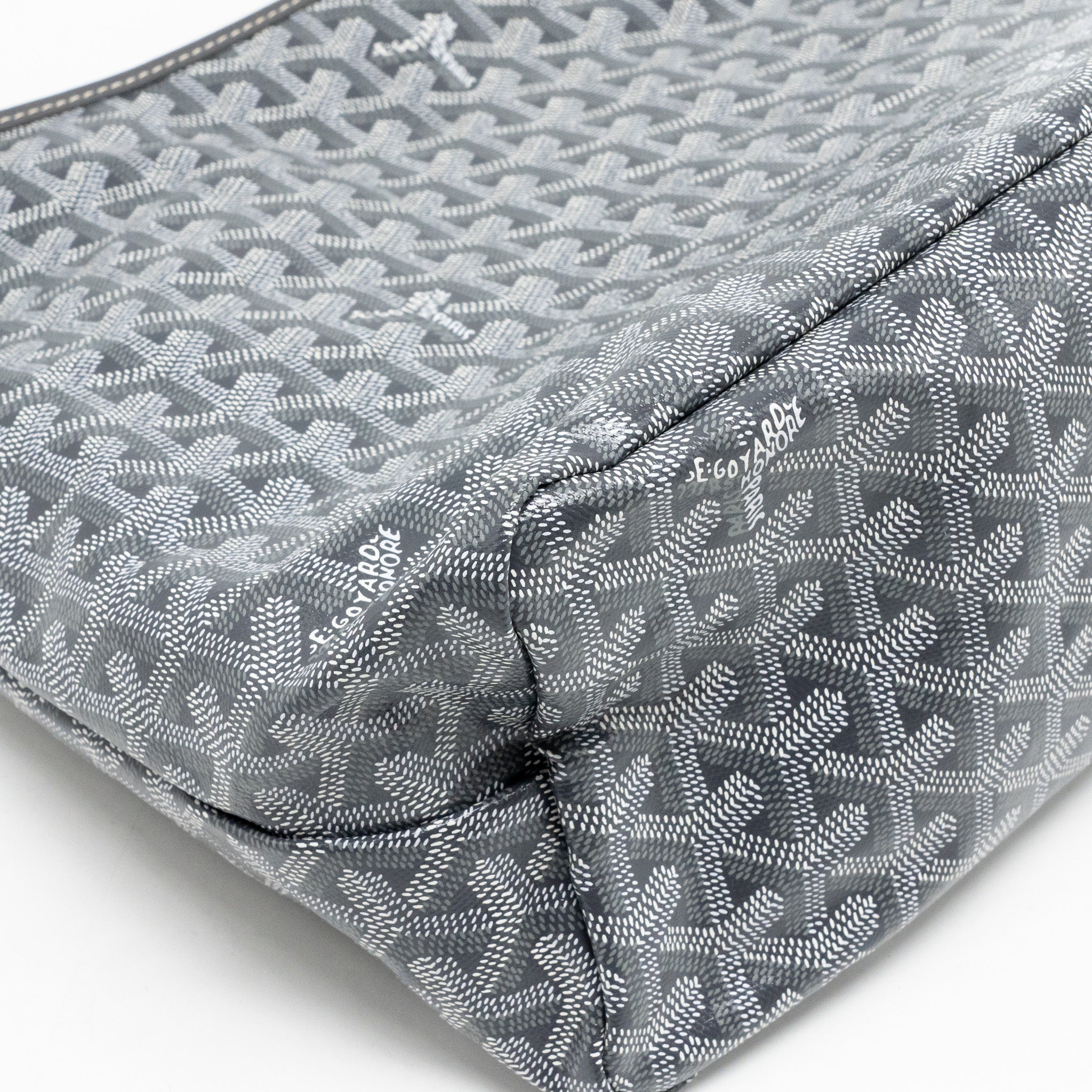 GOYARD BOHEME HOBO PM BAG GOYARDINE CANVAS/CALFSKIN GRIS SHW