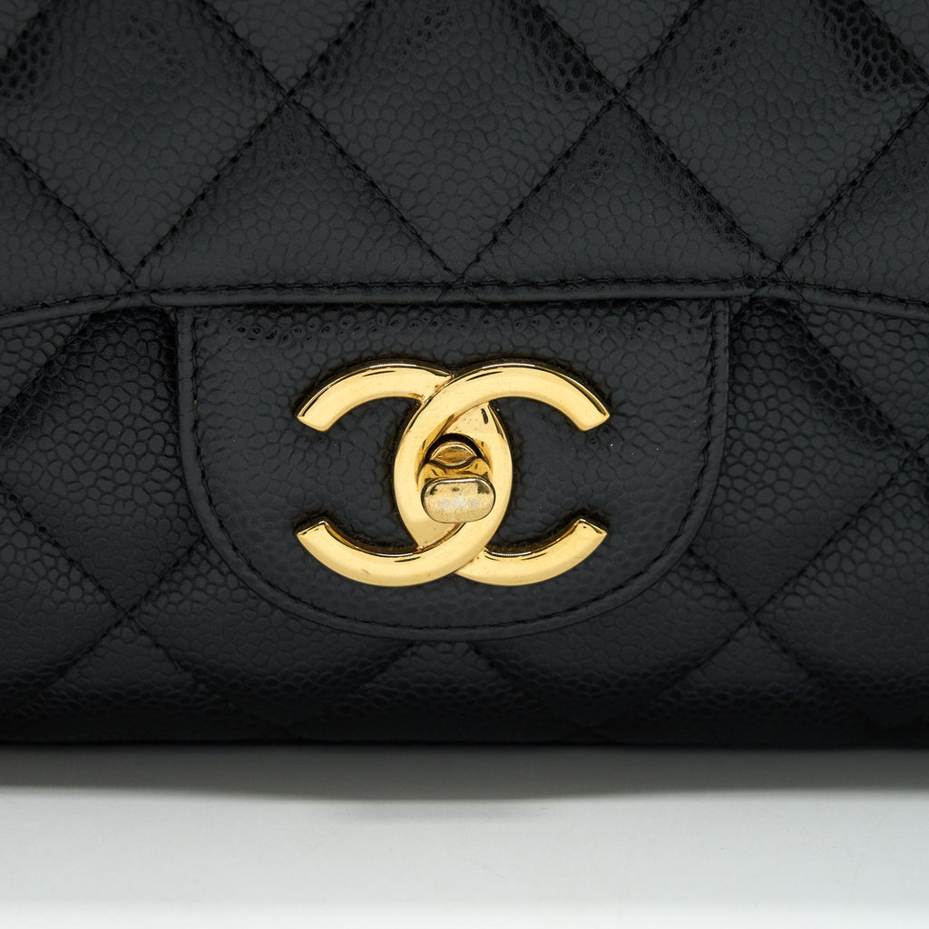 CHANEL CAVIAR MAXI IN BLACK GHW