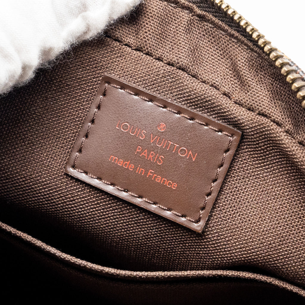 LOUIS VUITTON POUCH DAMIER EBENE GHW