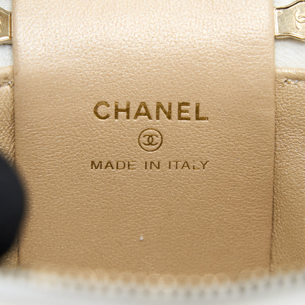 CHANEL TOP HANDLE VANITY CASE LAMBSKIN WHITE GHW