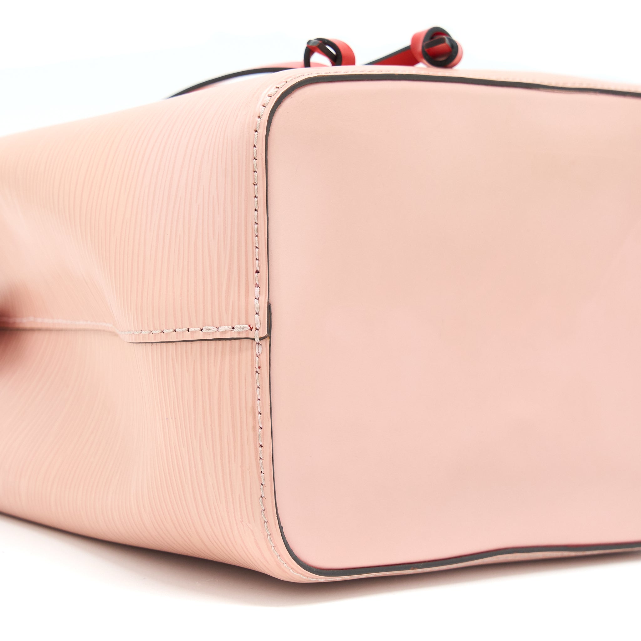 LOUIS VUITTON NÉONOÉ BB EPI ROSE BALLERINE SHW