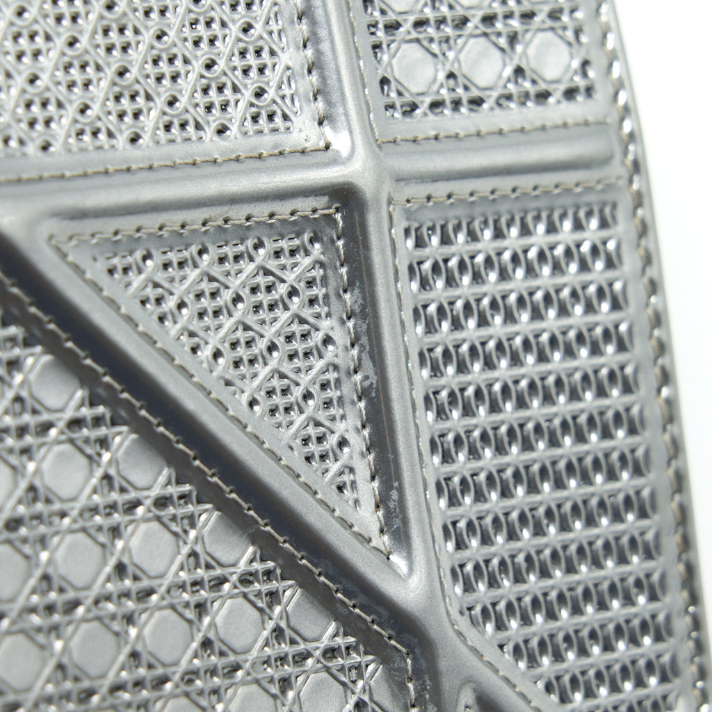 DIOR DIORAMA WALLET ON CHAIN METALLIC SILVER SHW