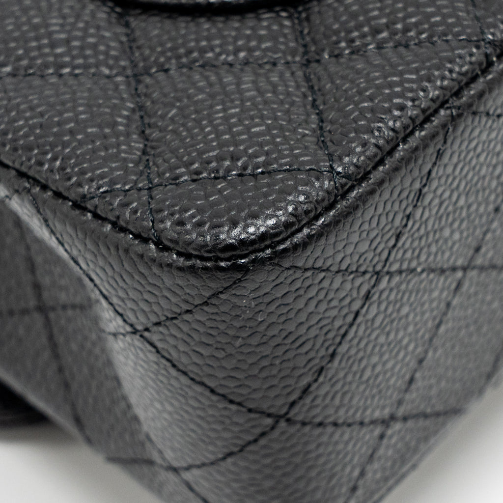 CHANEL SMALL CLASSIC DOUBLE FLAP BAG CAVIAR BLACK GHW (MICROCHIP)