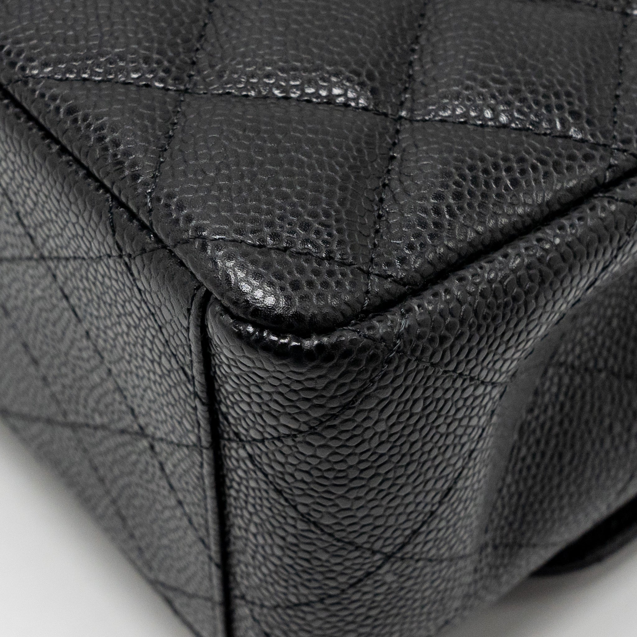 CHANEL MAXI CLASSIC DOUBLE FLAP BAG CAVIAR BLACK GHW