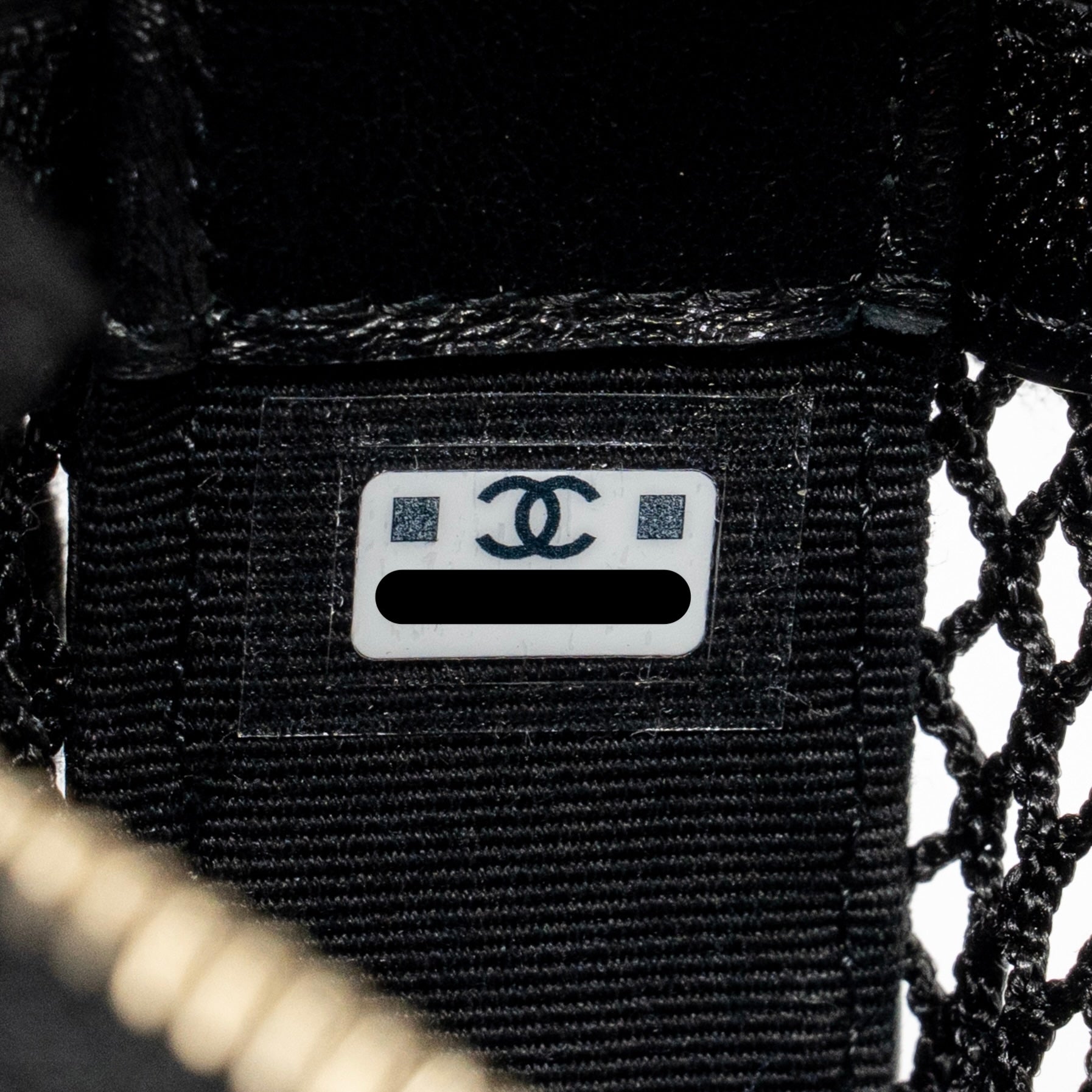 CHANEL 25S HALF MOON CLUTCH MESH/ LAMBSKIN BLACK LGHW (MICROCHIP)