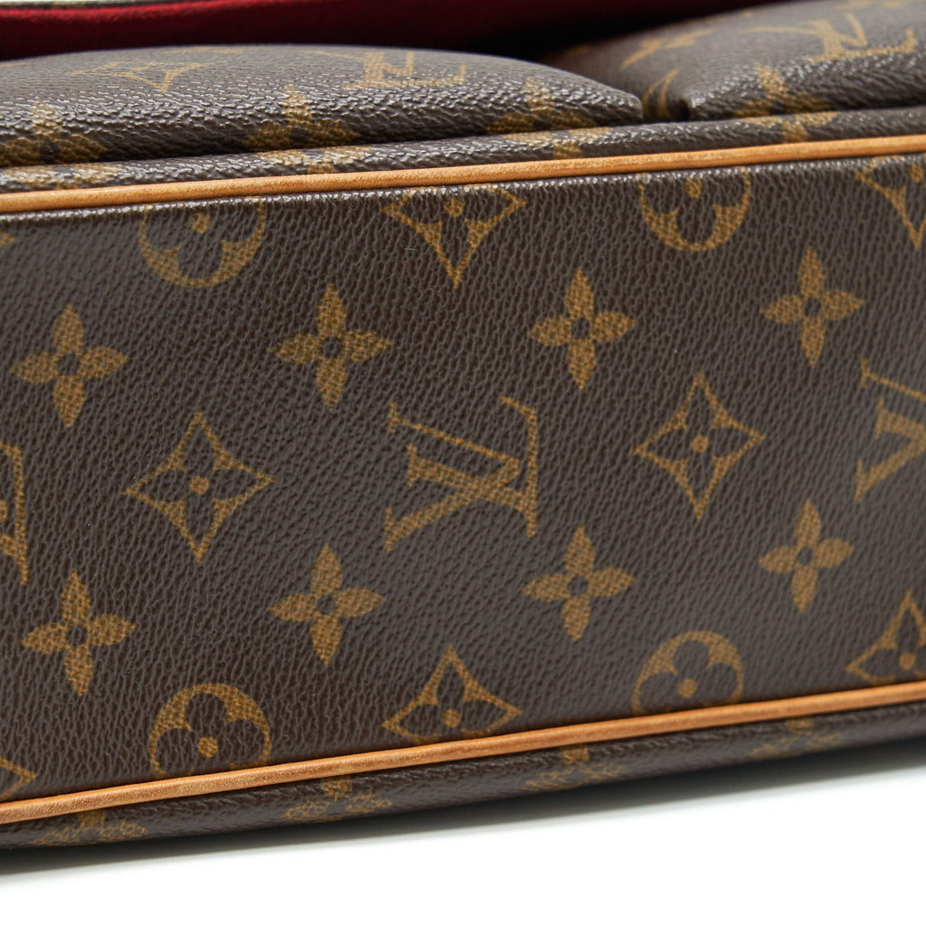 LOUIS VUITTON VINTAGE MONOGRAM SHOULDER BAG