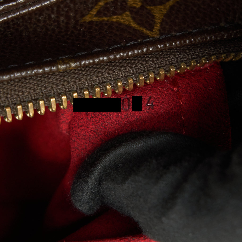 LOUIS VUITTON VINTAGE MONOGRAM SHOULDER BAG