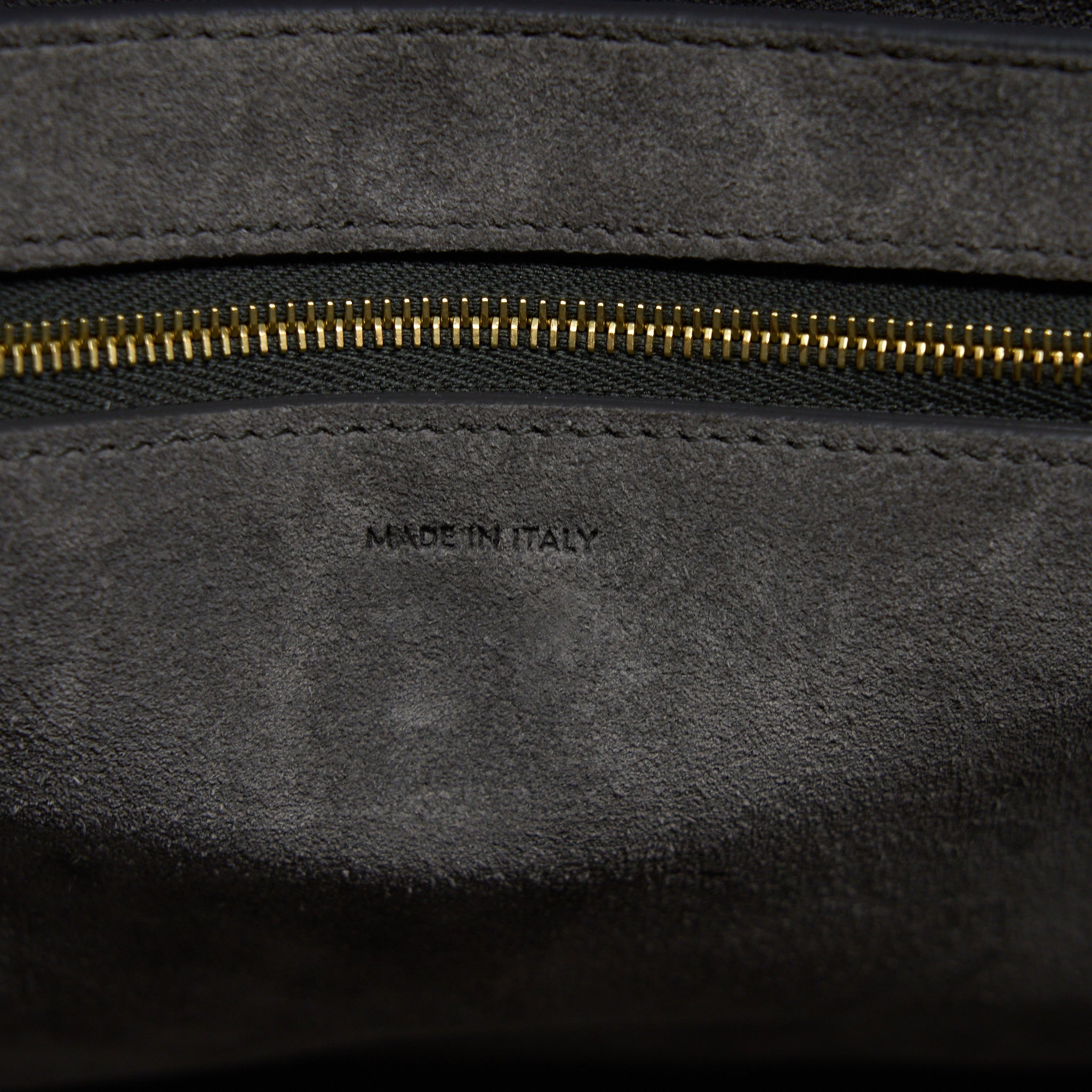 CELINE SANGLE BUCKET BAG GRAINED CALFSKIN GREY GHW
