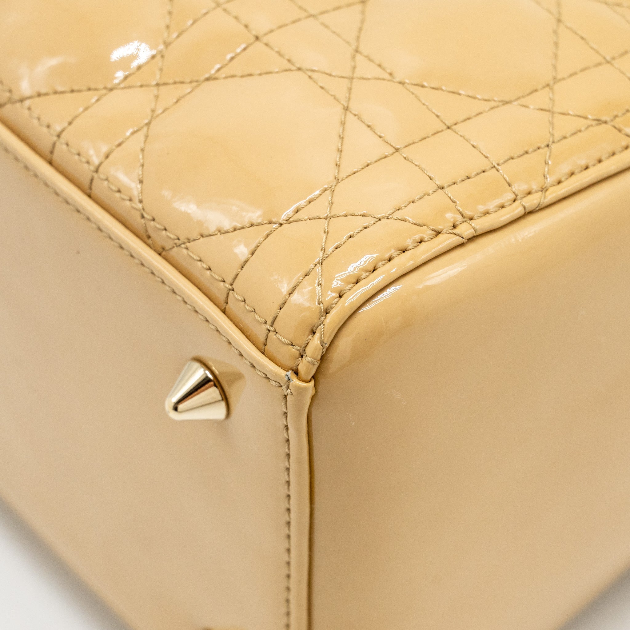 DIOR MEDIUM LADY DIOR PATENT BEIGE GHW