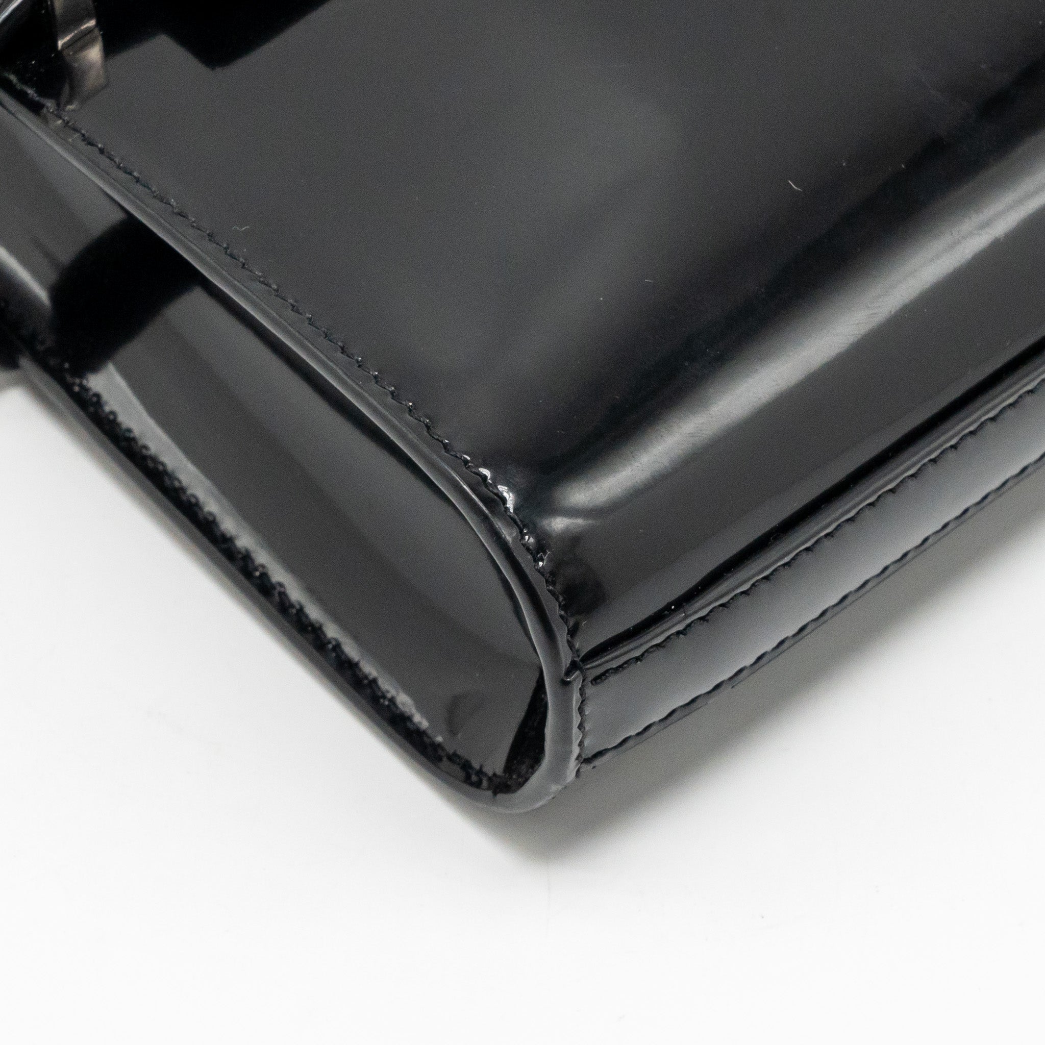 SAINT LAURENT MINI MANHATTAN SHOULDER BAG SHINY CALFSKIN BLACK SHW